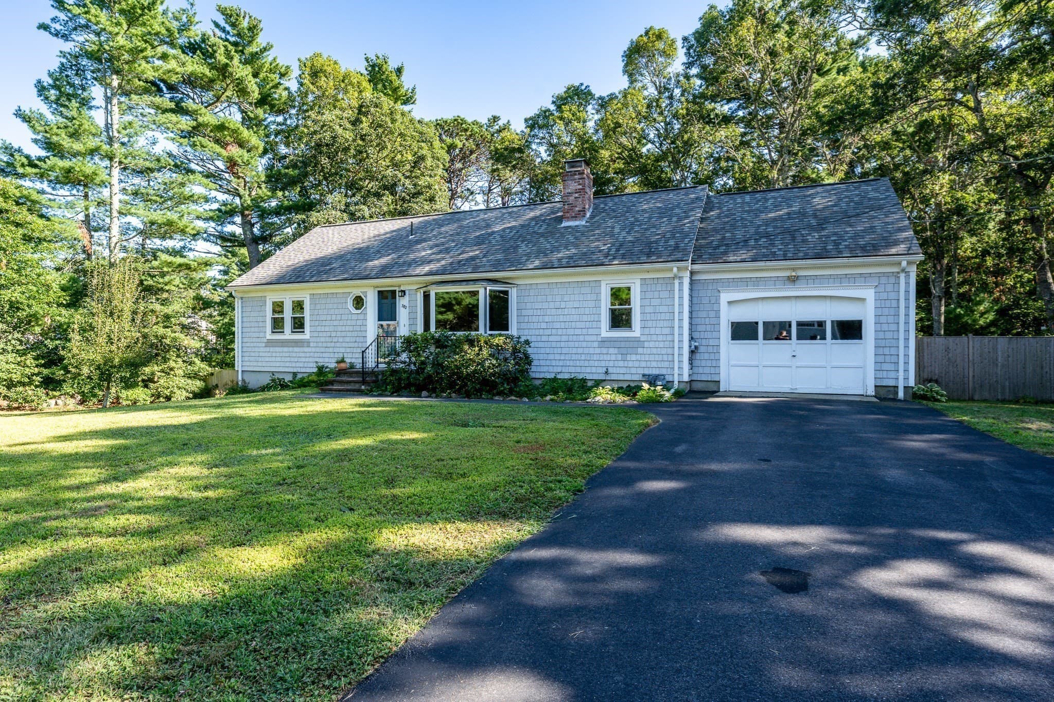 Single Family Residence at 382 Mariner Circle, Barnstable MA 02635, Barnstable, photo 2 of 39