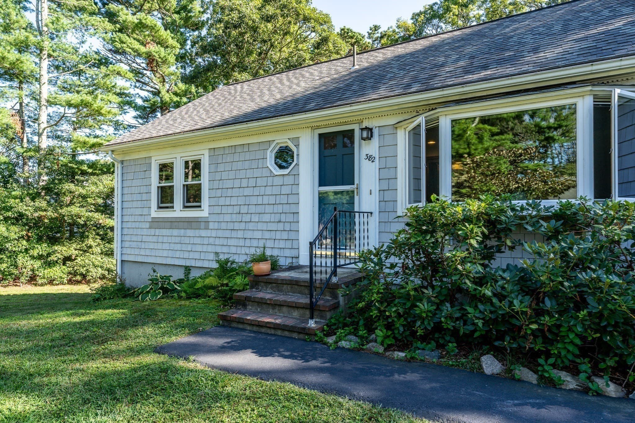Single Family Residence at 382 Mariner Circle, Barnstable MA 02635, Barnstable, photo 3 of 39