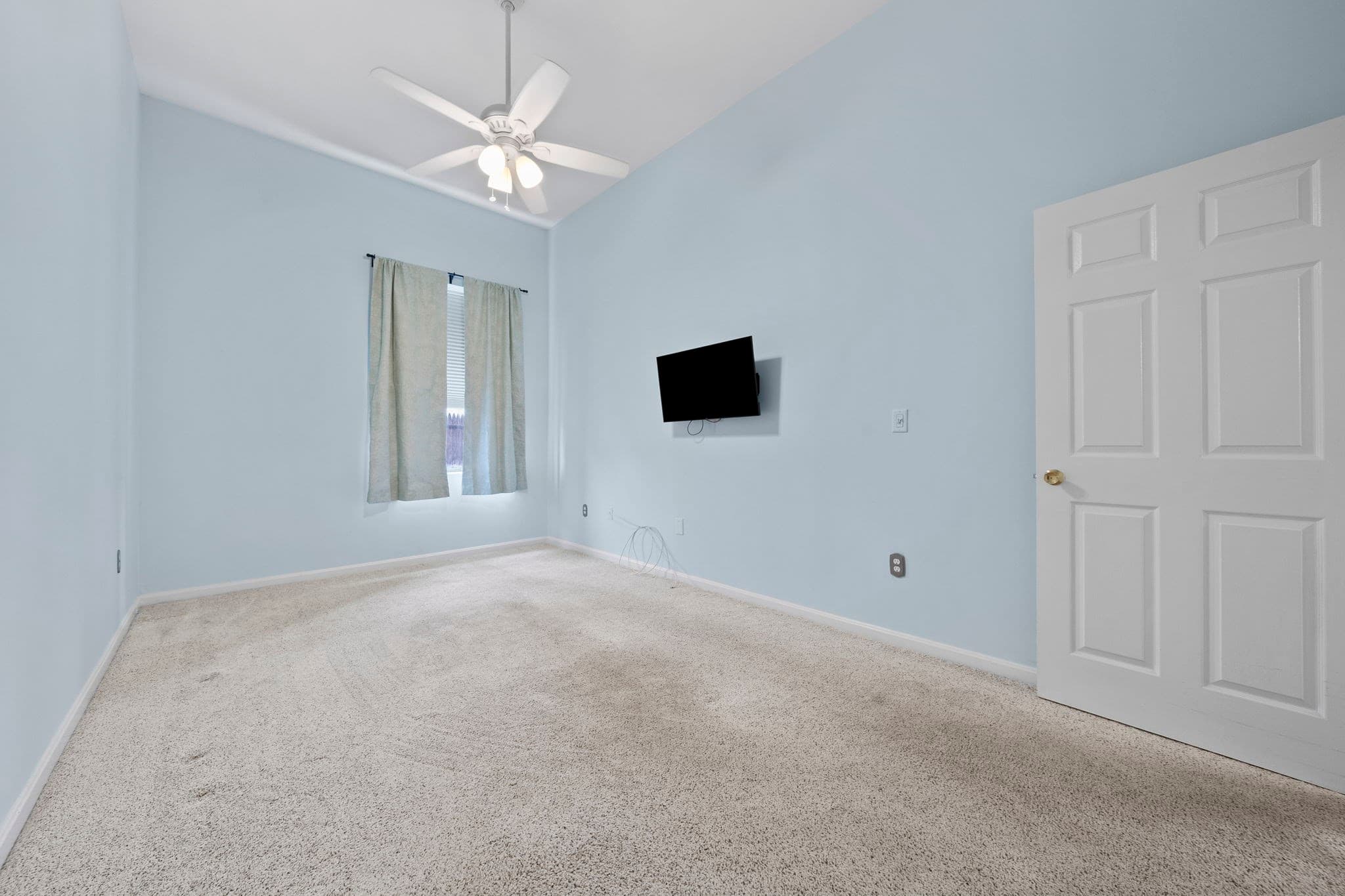 Condominium at 90 Sea St # 120, Weymouth MA 02191, Weymouth, photo 16 of 23