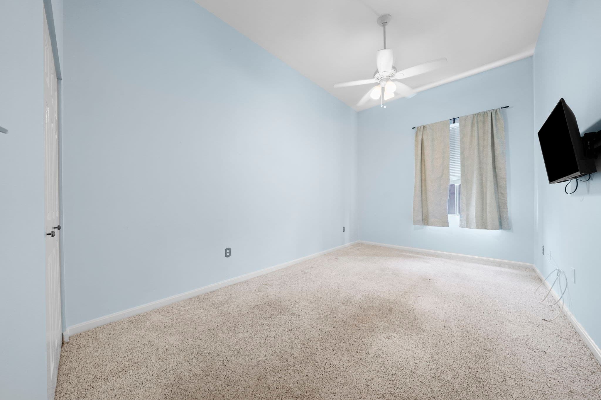 Condominium at 90 Sea St # 120, Weymouth MA 02191, Weymouth, photo 15 of 23