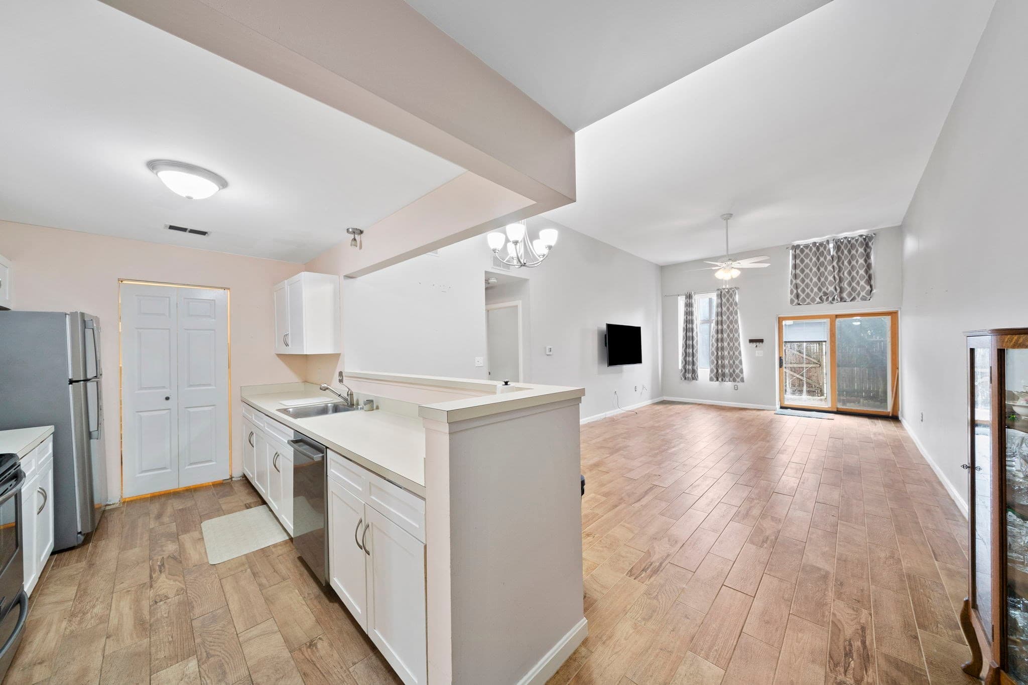 Condominium at 90 Sea St # 120, Weymouth MA 02191, Weymouth, photo 11 of 23