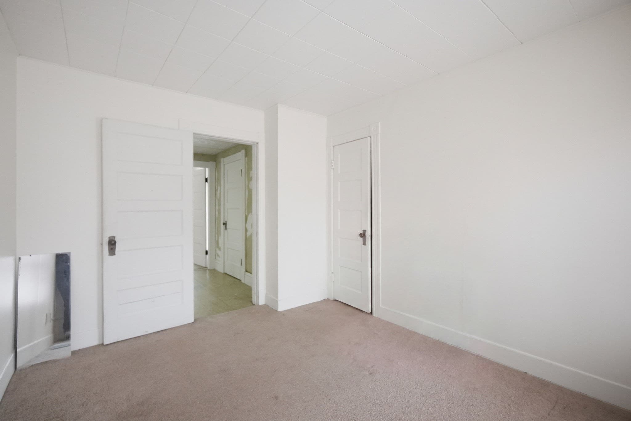 Single Family Residence at 82 Gresham St, Springfield MA 01119, Springfield, photo 24 of 29