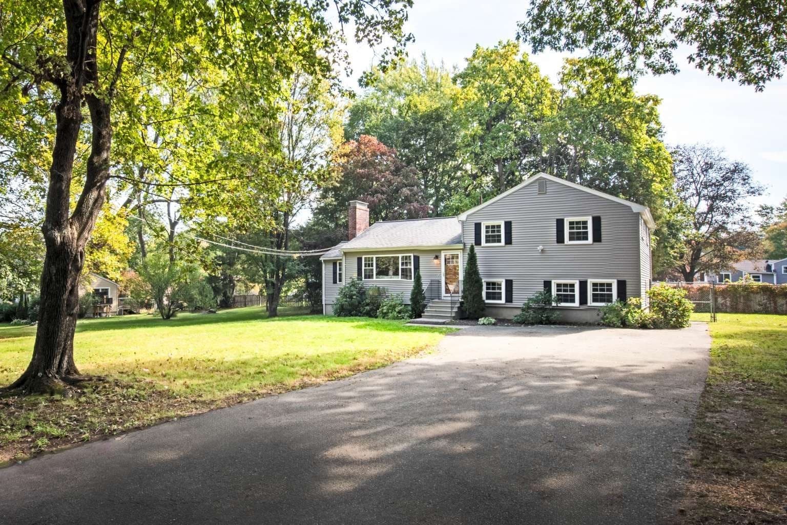 Single Family Residence at 349 Stow Road, Marlborough MA 01752, Marlborough, photo 2 of 20