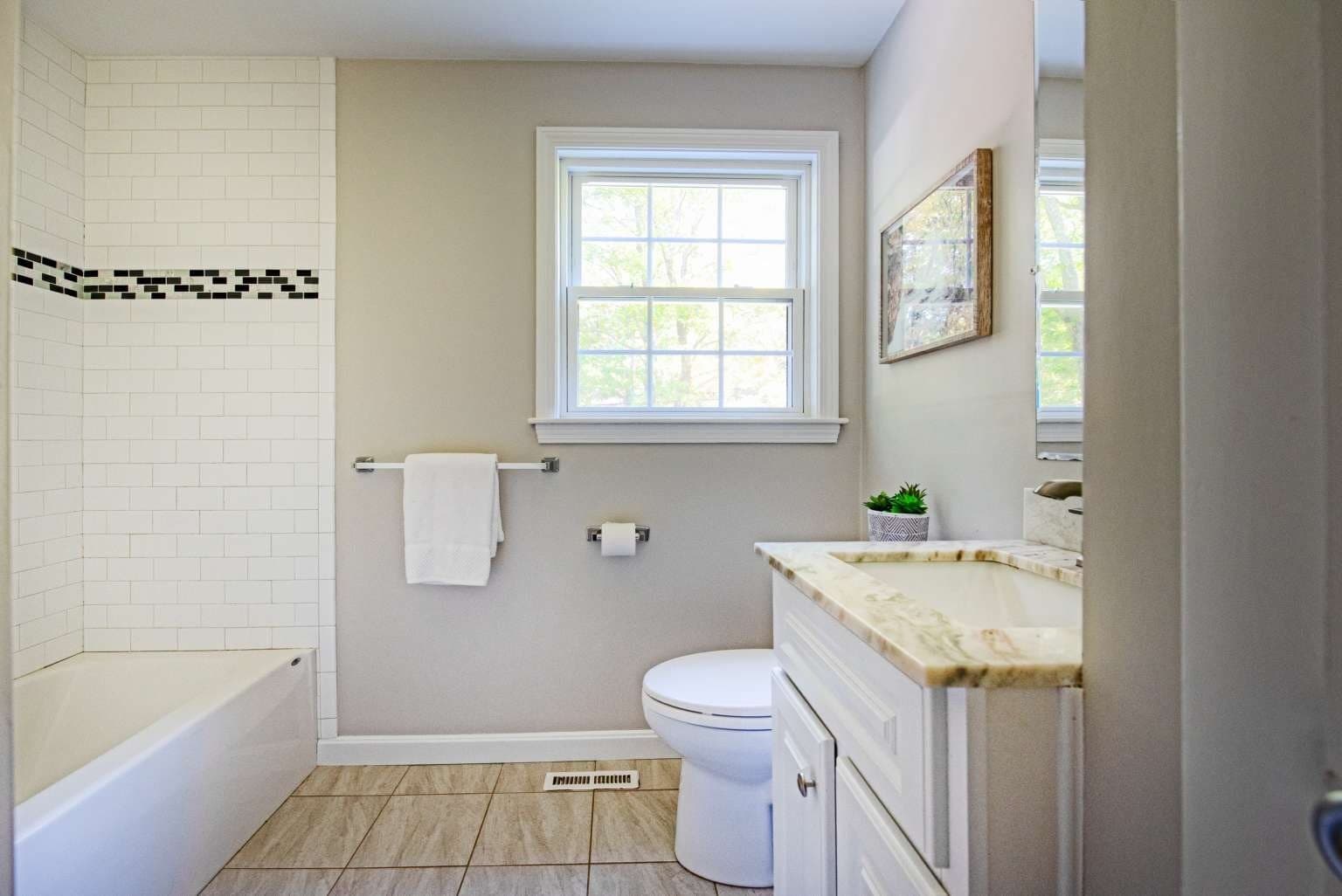 Single Family Residence at 349 Stow Road, Marlborough MA 01752, Marlborough, photo 12 of 20