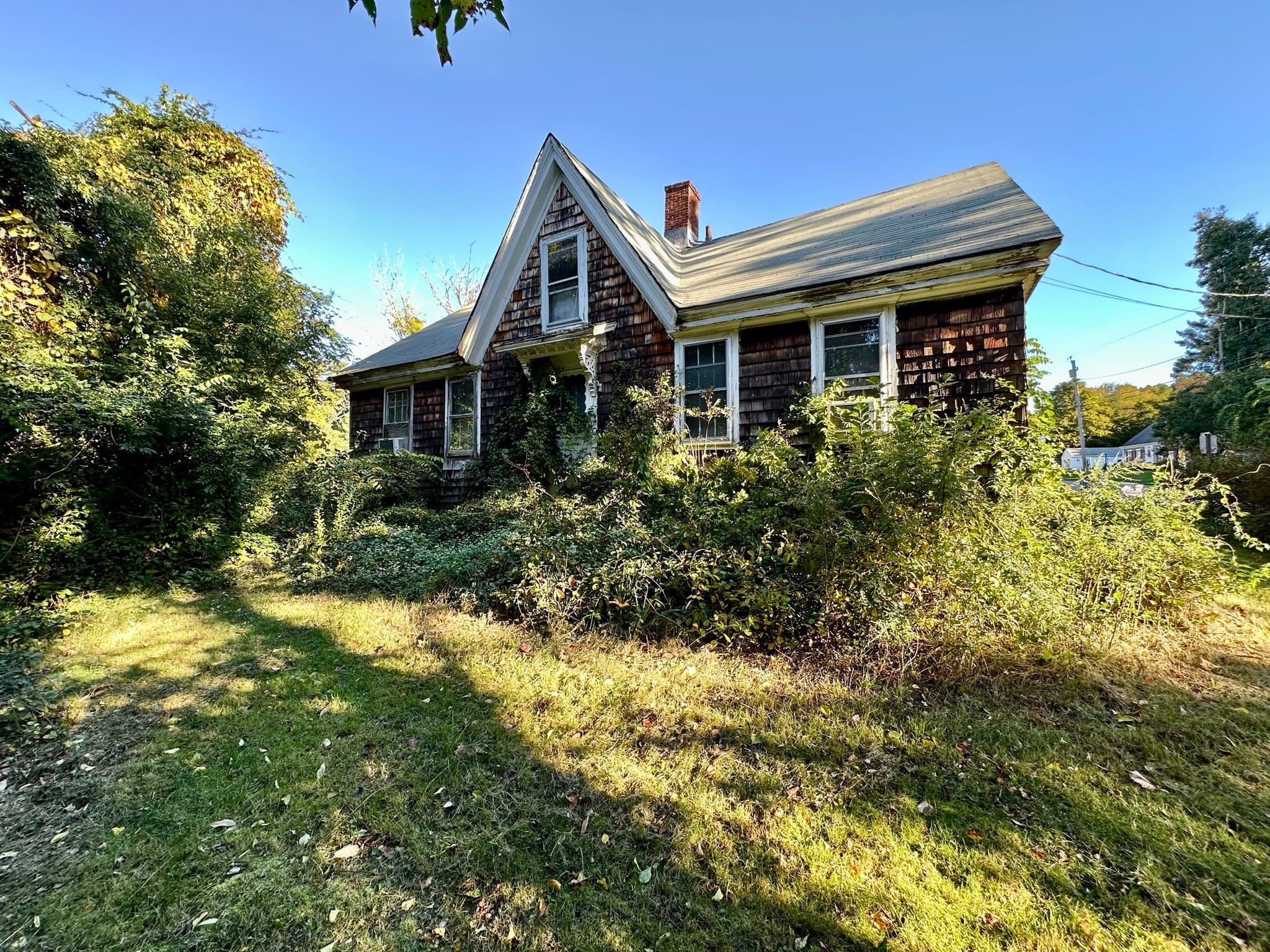 Single Family Residence at 1 Pleasant St, Freetown MA 02702, Freetown, photo 4 of 14