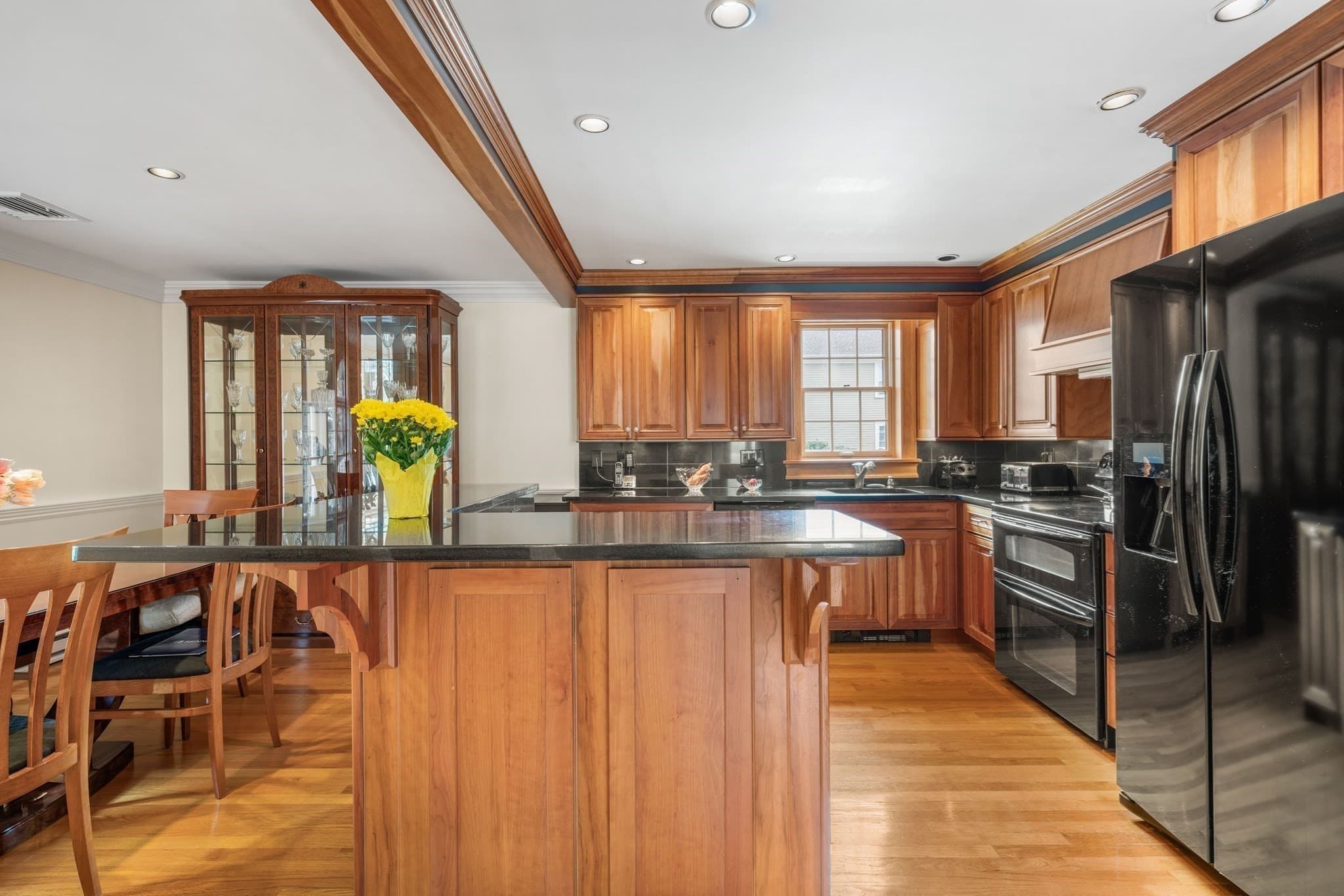 Single Family Residence at 30 Hemenway Road, Swampscott MA 01907, Swampscott, photo 8 of 26