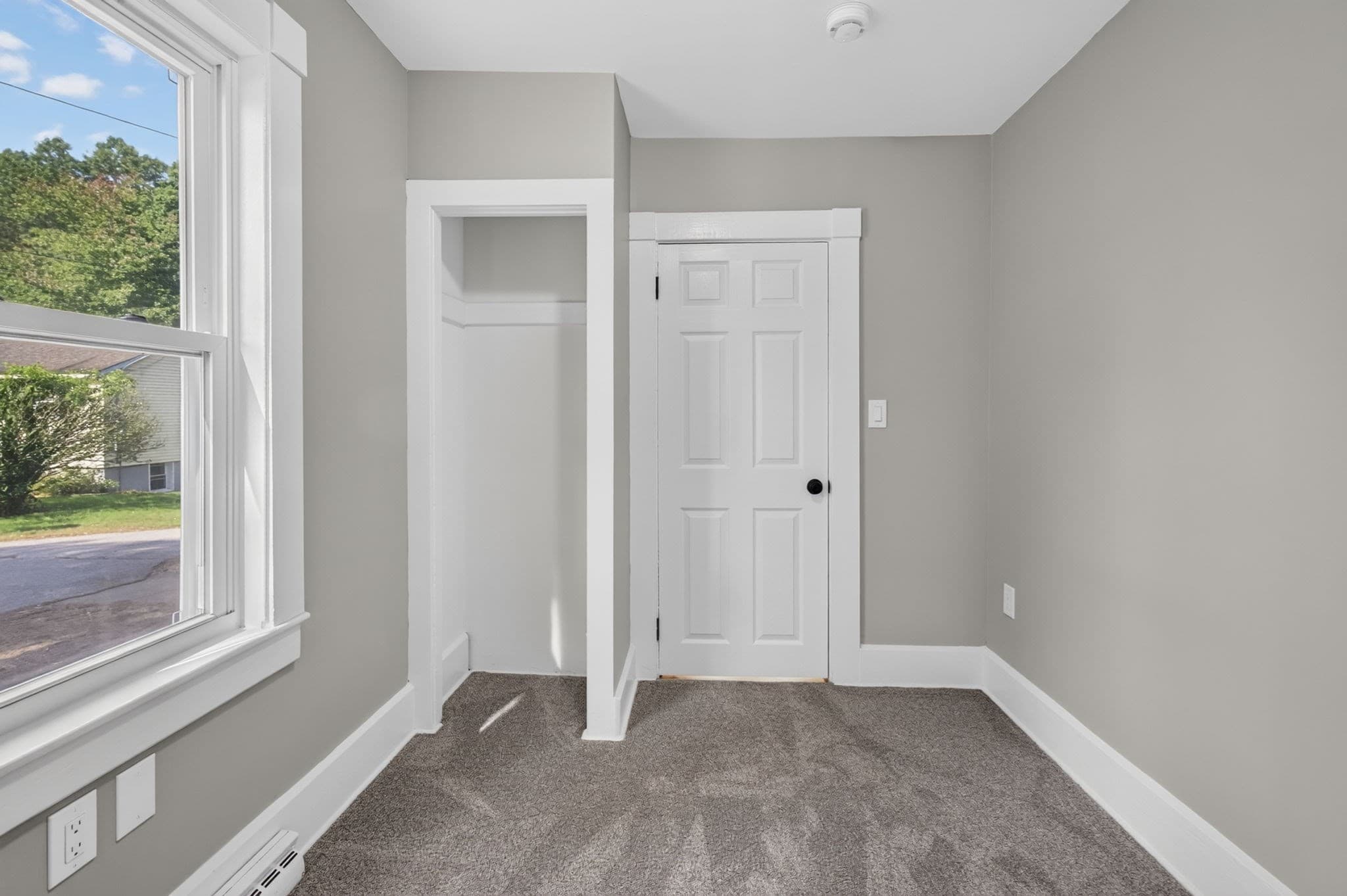 Single Family Residence at 17 B St, Chelmsford MA 01824, Chelmsford, photo 14 of 40