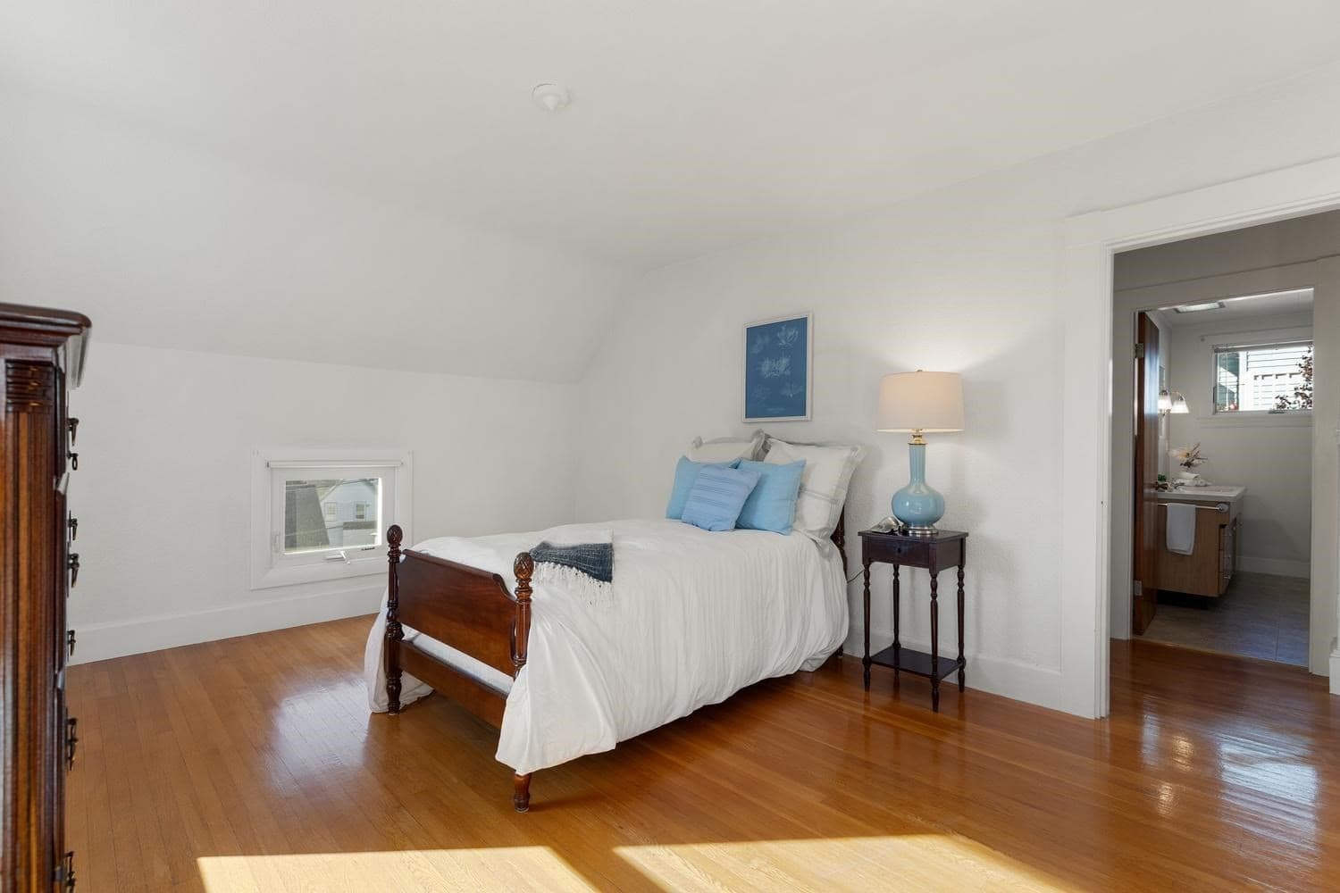 Single Family Residence at 34 Oakland Ave, Lynn MA 01905, Lynn, photo 22 of 37