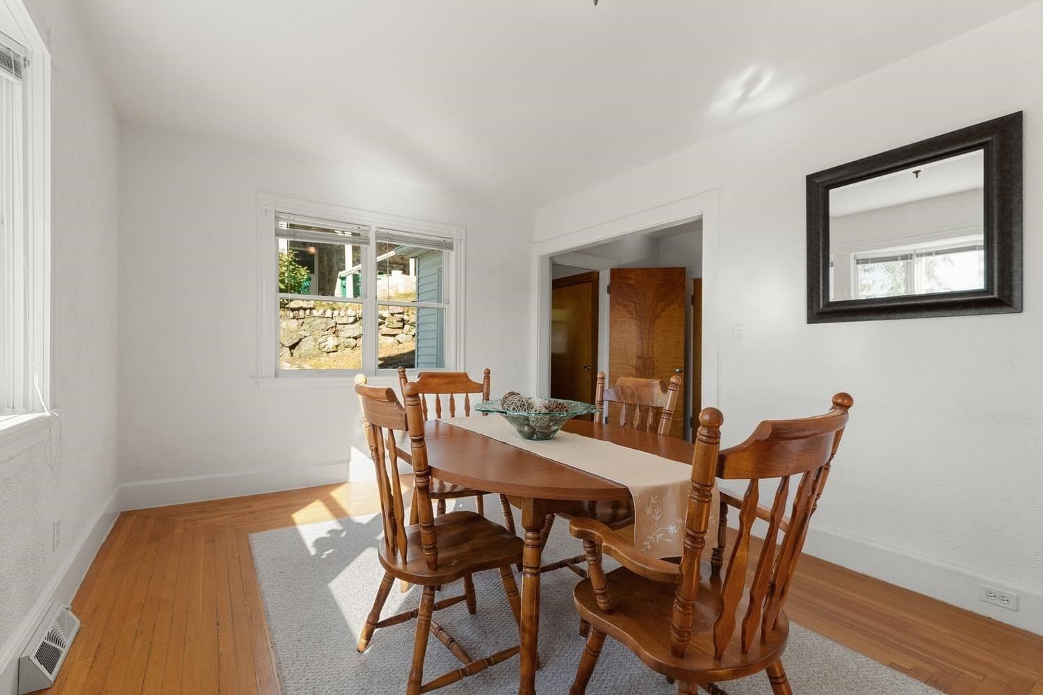 Single Family Residence at 34 Oakland Ave, Lynn MA 01905, Lynn, photo 11 of 37