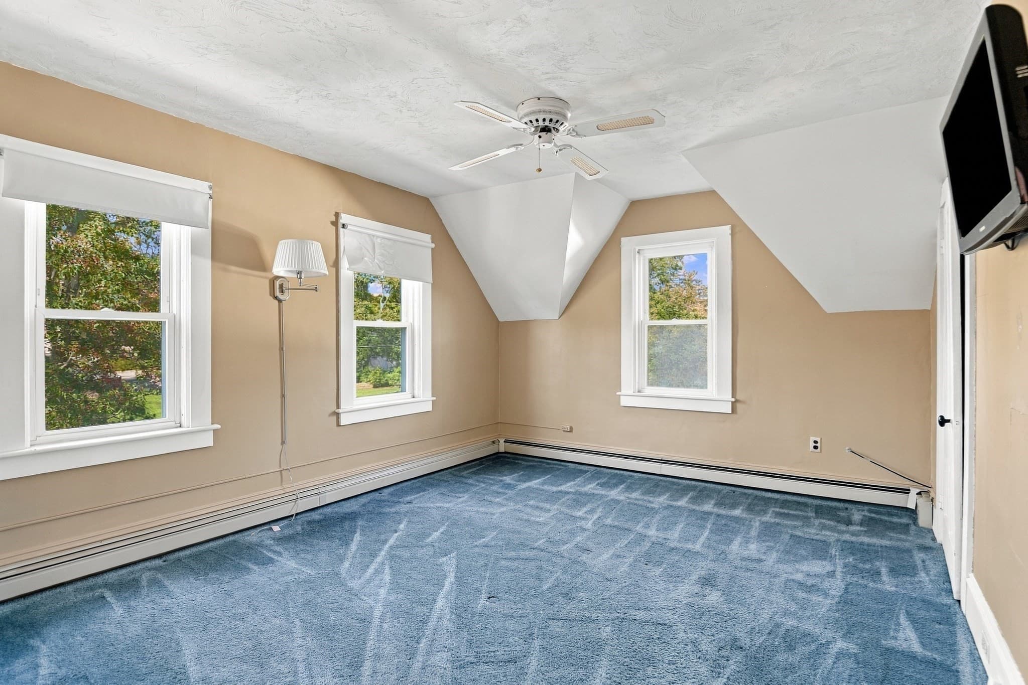 Single Family Residence at 170 Park Ave, Bridgewater MA 02324, Bridgewater, photo 17 of 39