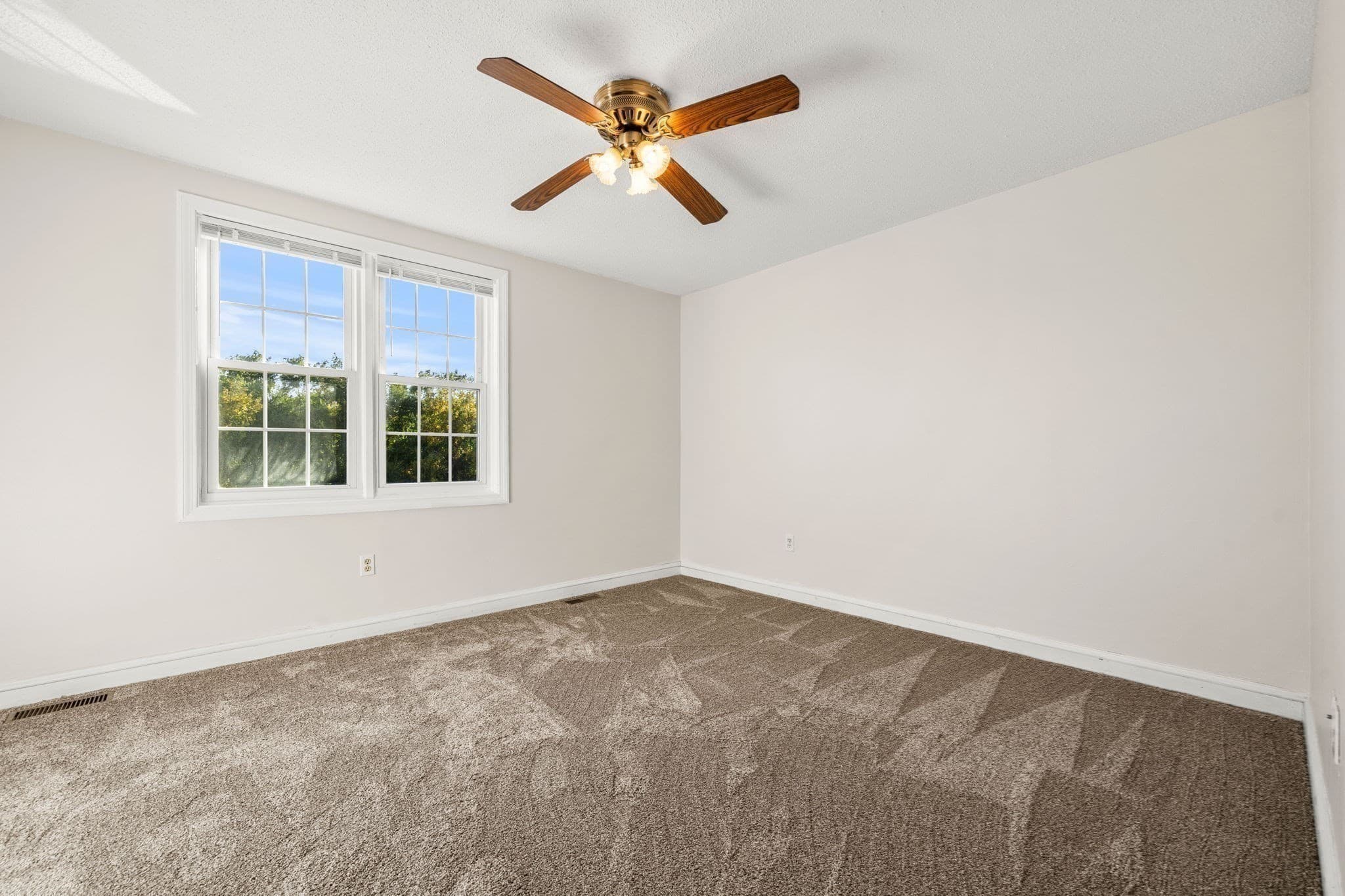 Condominium at 52 Warren St # 8, Peabody MA 01960, Peabody, photo 18 of 18