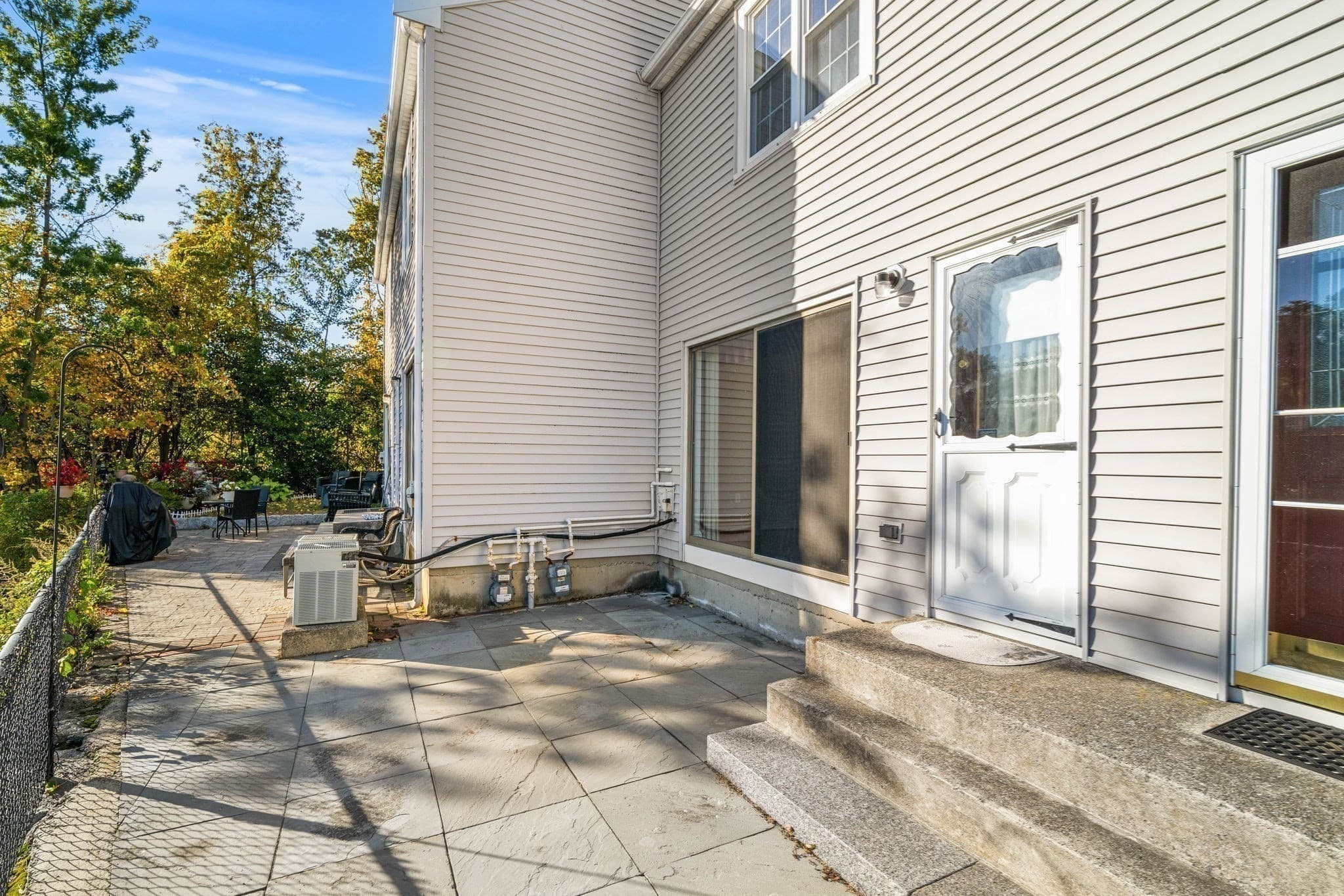 Condominium at 52 Warren St # 8, Peabody MA 01960, Peabody, photo 11 of 18