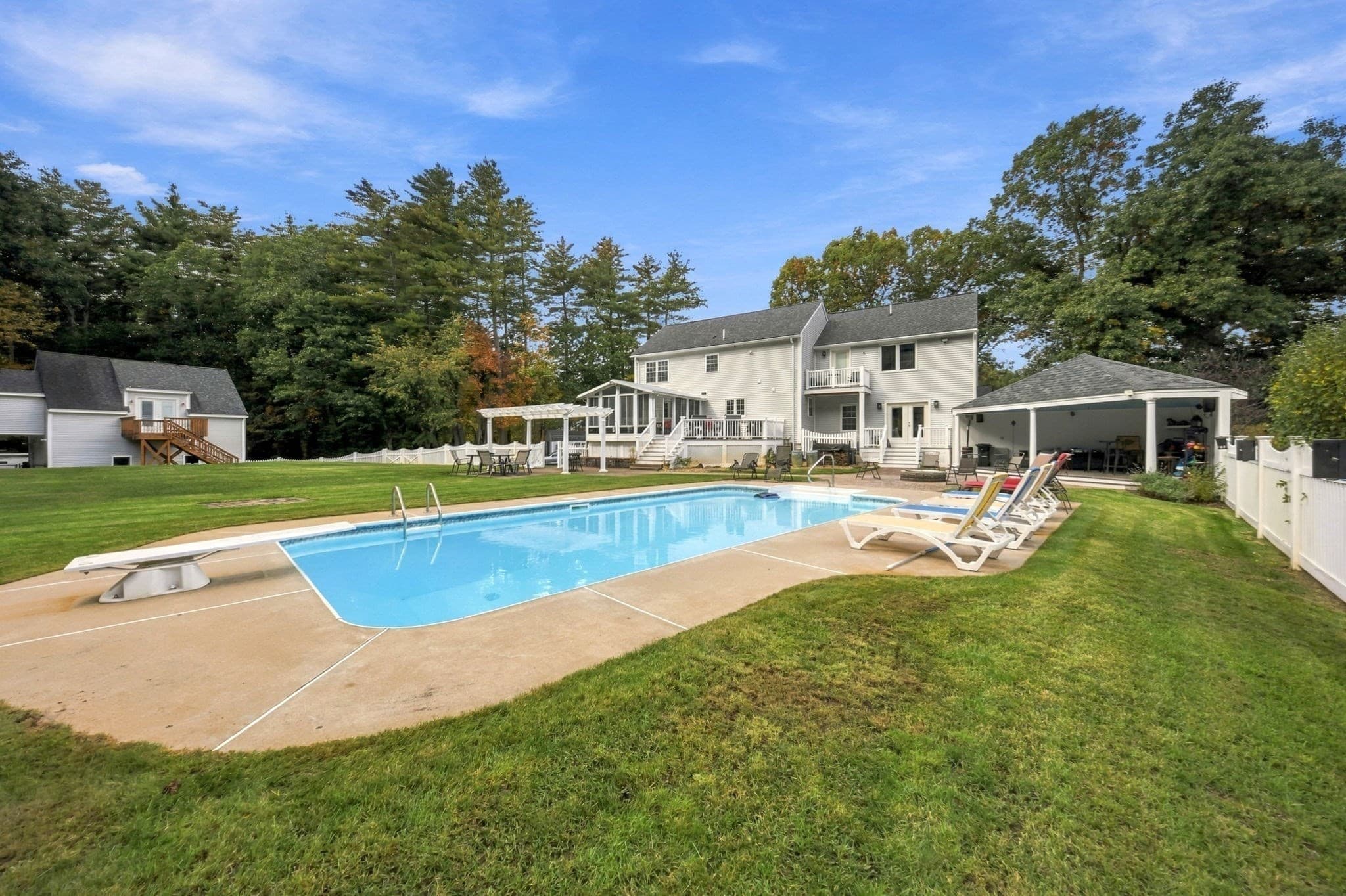 Single Family Residence at 15 Smith Corner Road, Plaistow NH 03865, Plaistow, photo 2 of 41