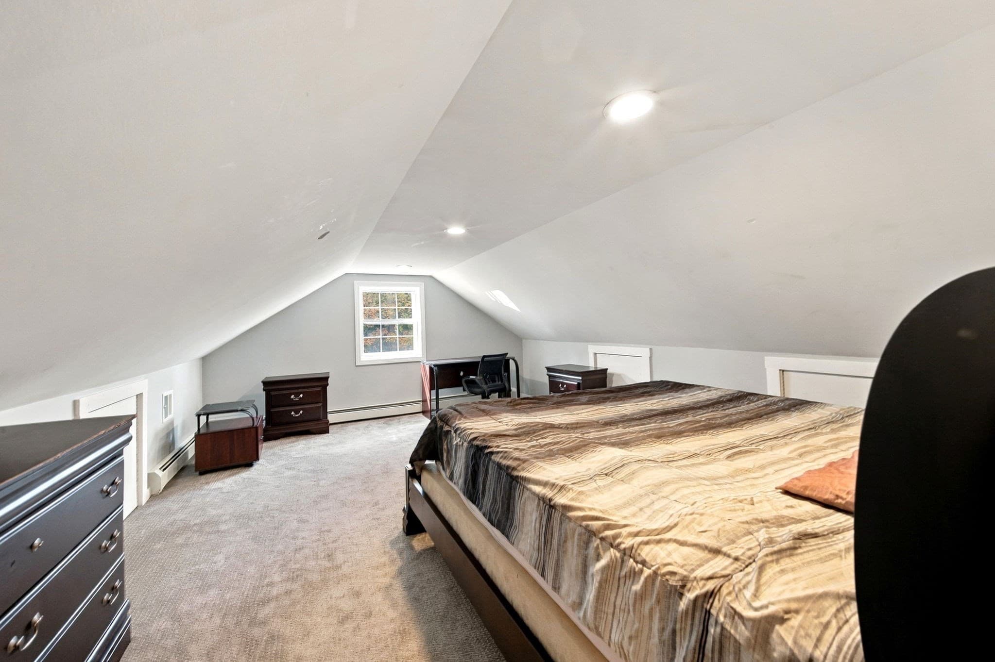 Single Family Residence at 15 Smith Corner Road, Plaistow NH 03865, Plaistow, photo 33 of 41