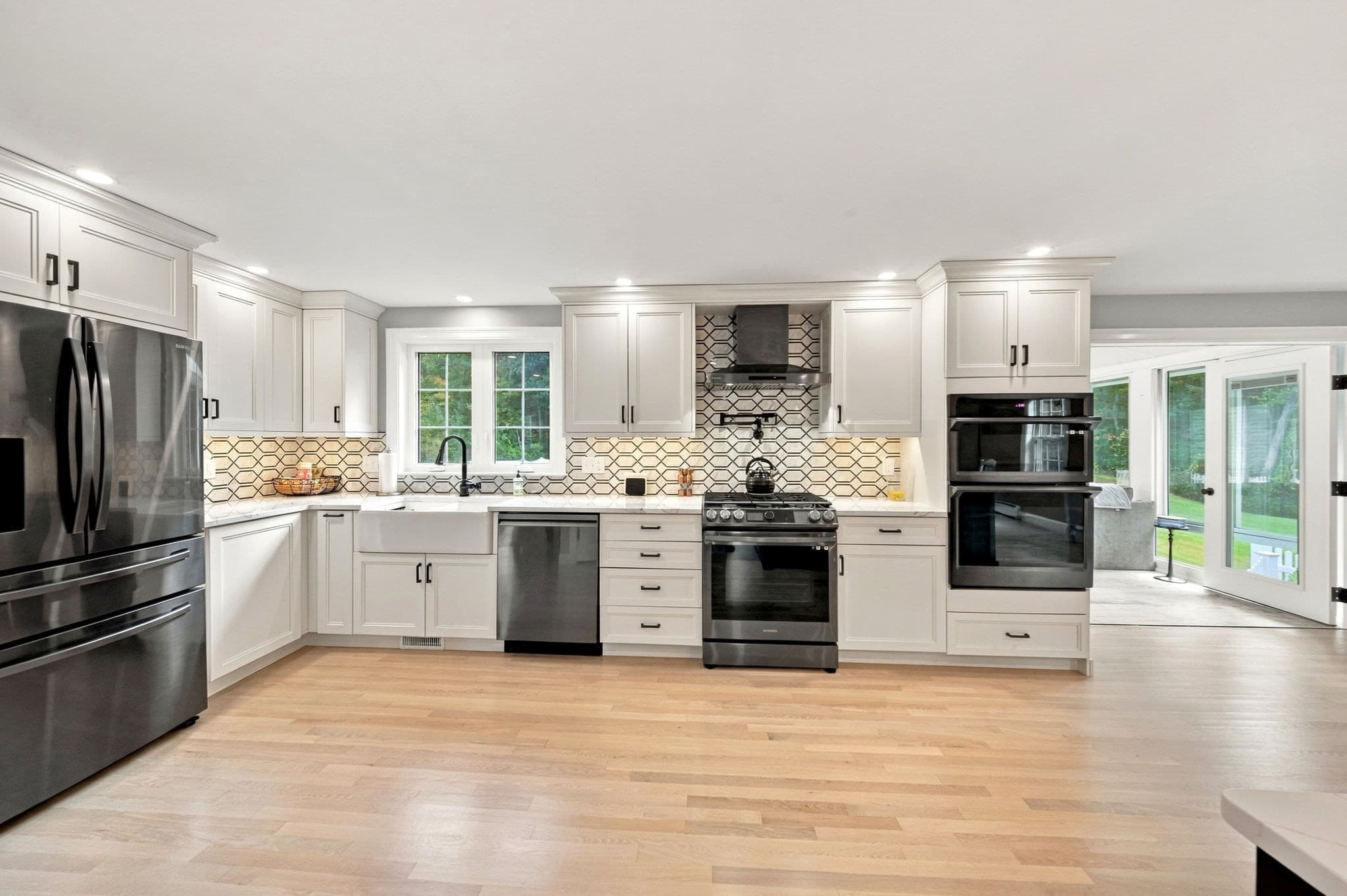 Single Family Residence at 15 Smith Corner Road, Plaistow NH 03865, Plaistow, photo 11 of 41