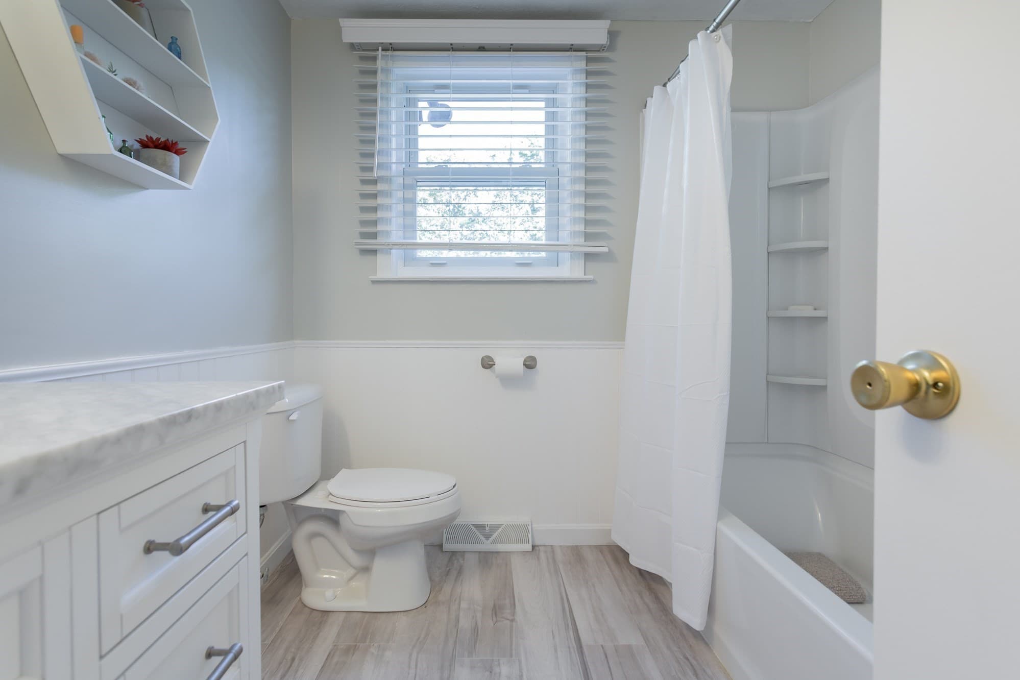 Single Family Residence at 181 Elizabeth Drive, Raynham MA 02767, Raynham, photo 16 of 27