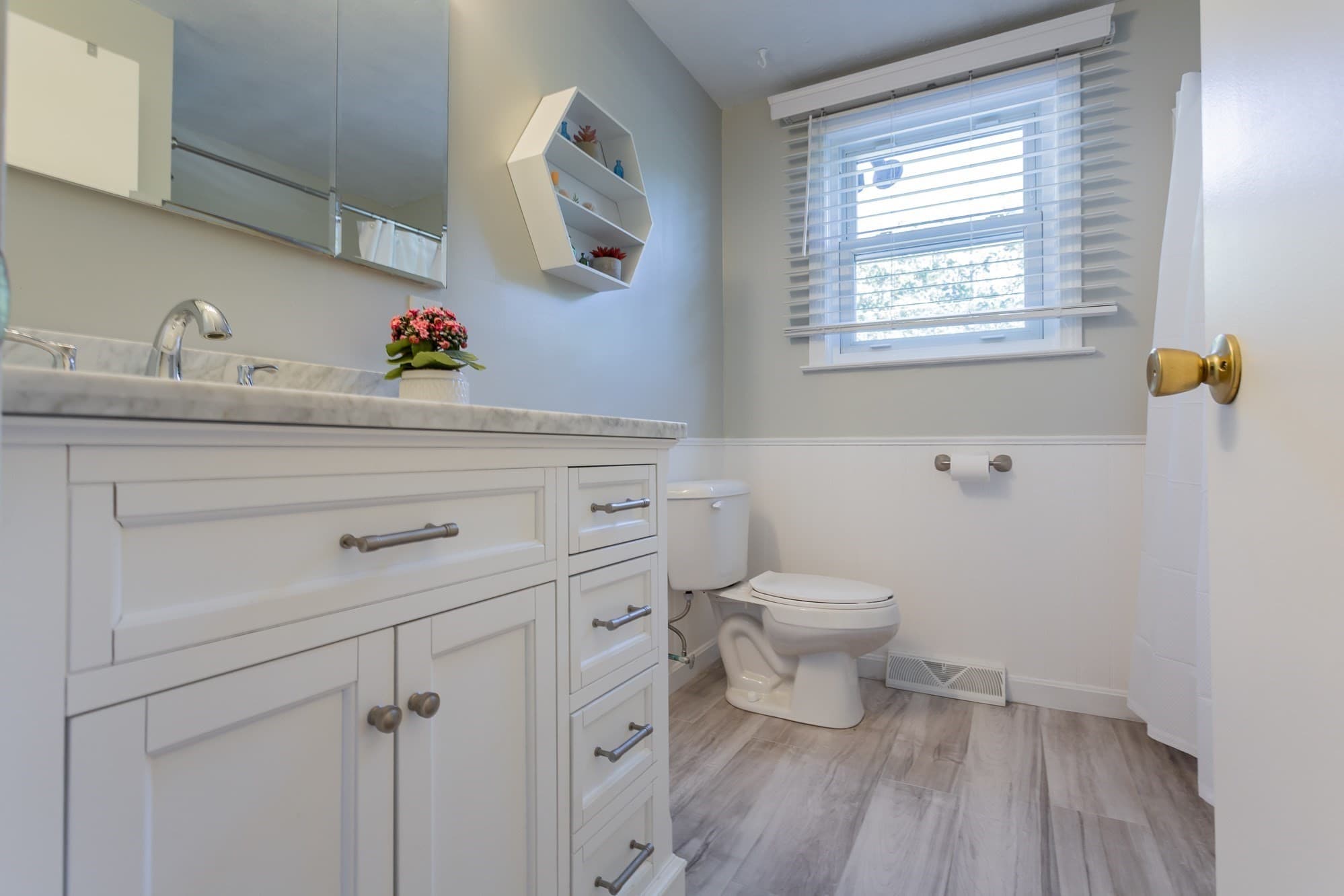 Single Family Residence at 181 Elizabeth Drive, Raynham MA 02767, Raynham, photo 15 of 27