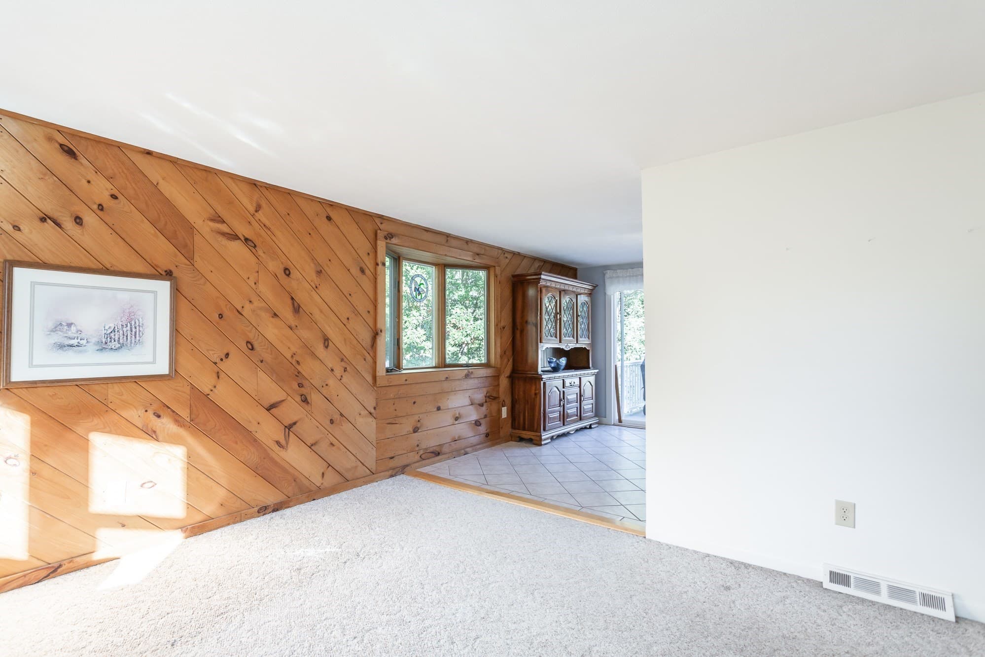 Single Family Residence at 181 Elizabeth Drive, Raynham MA 02767, Raynham, photo 4 of 27