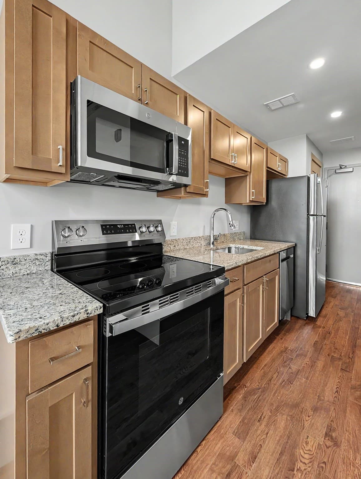 Apartment at 90 Grove St # 206, Worcester MA 01605, photo 3 of 6