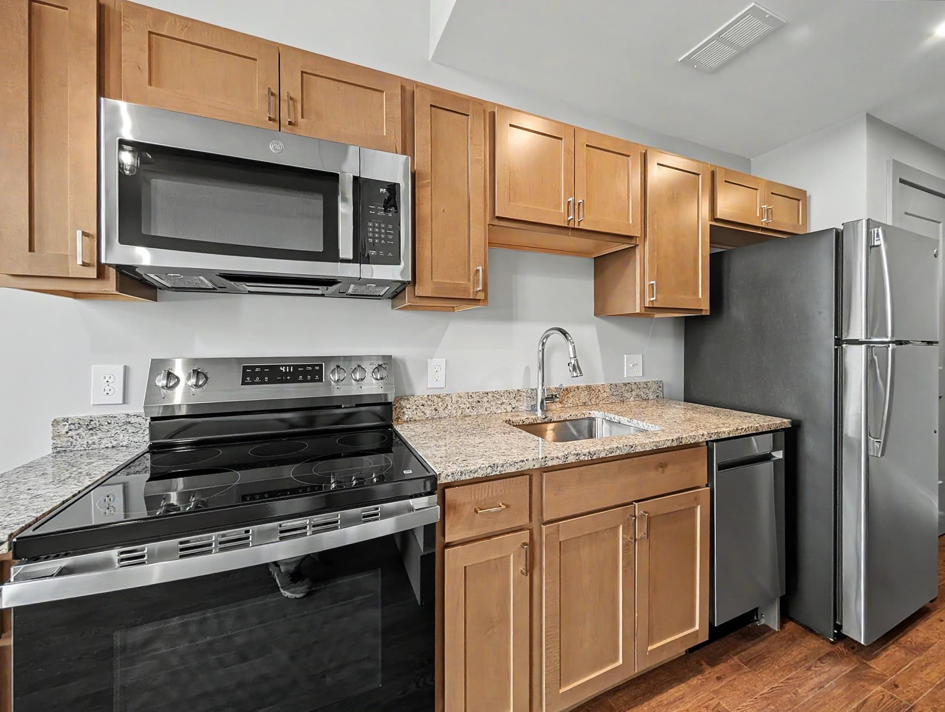 Apartment at 90 Grove St # 206, Worcester MA 01605, photo 4 of 6