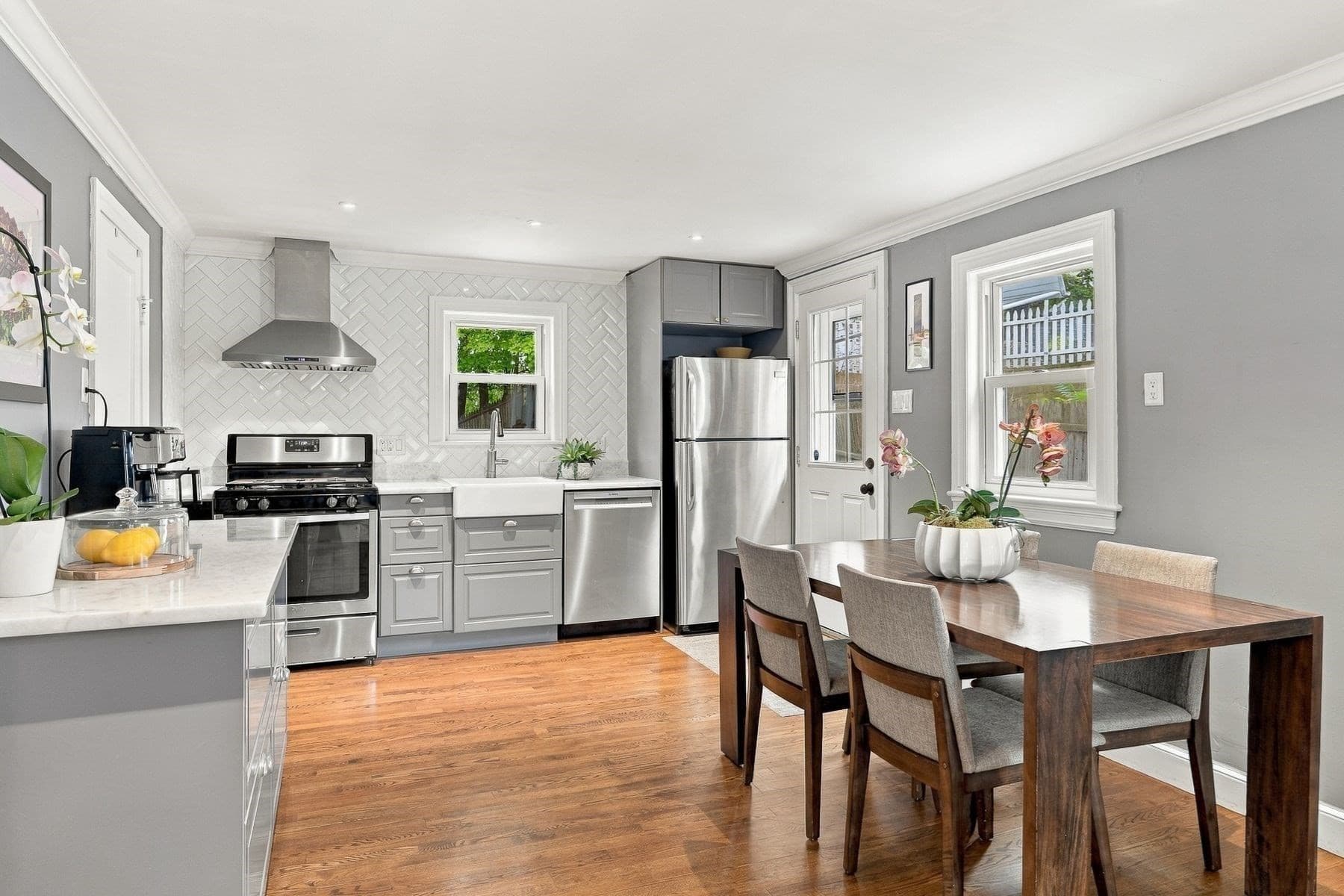 Single Family Residence at 28 Eastman Ave, Swampscott MA 01907, Swampscott, photo 7 of 24