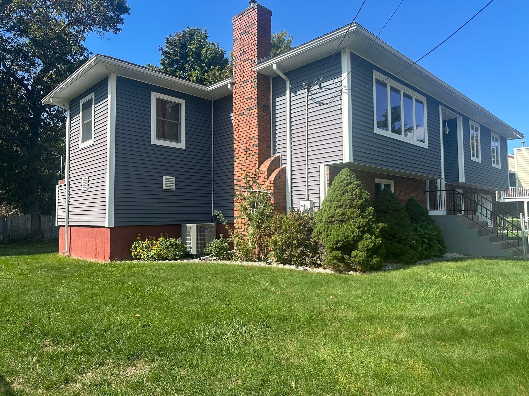 Single Family Residence at 55 Summer Ave, Ludlow MA 01056, Ludlow, photo 2 of 31