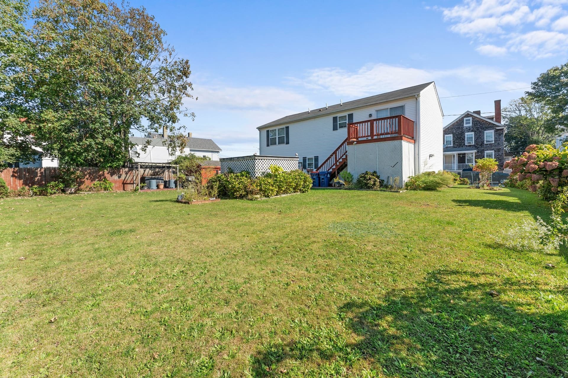 Single Family Residence at 123 Acushnet Av, New Bedford MA 02740, photo 42 of 42
