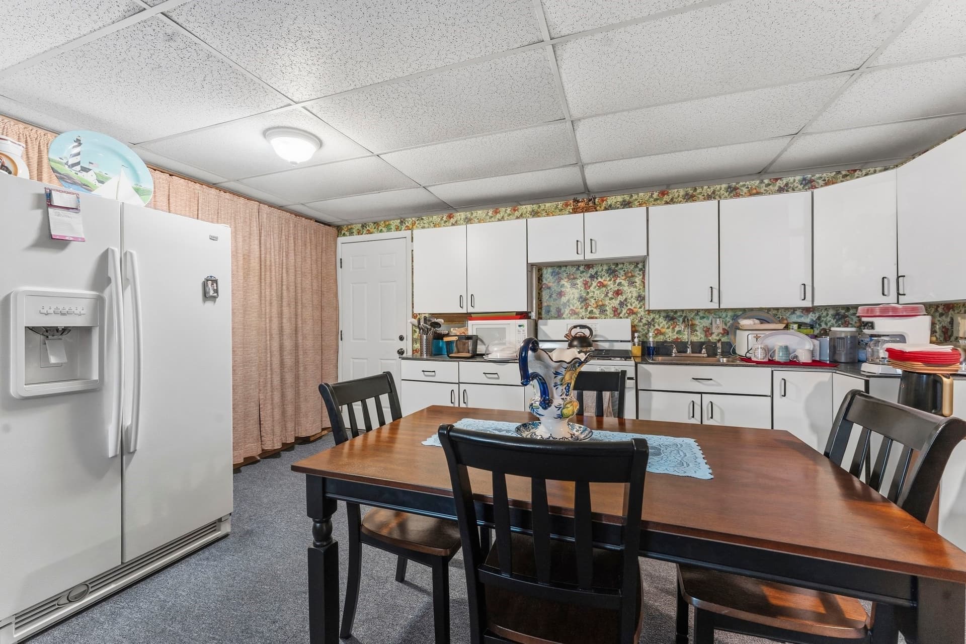Single Family Residence at 123 Acushnet Av, New Bedford MA 02740, photo 36 of 42