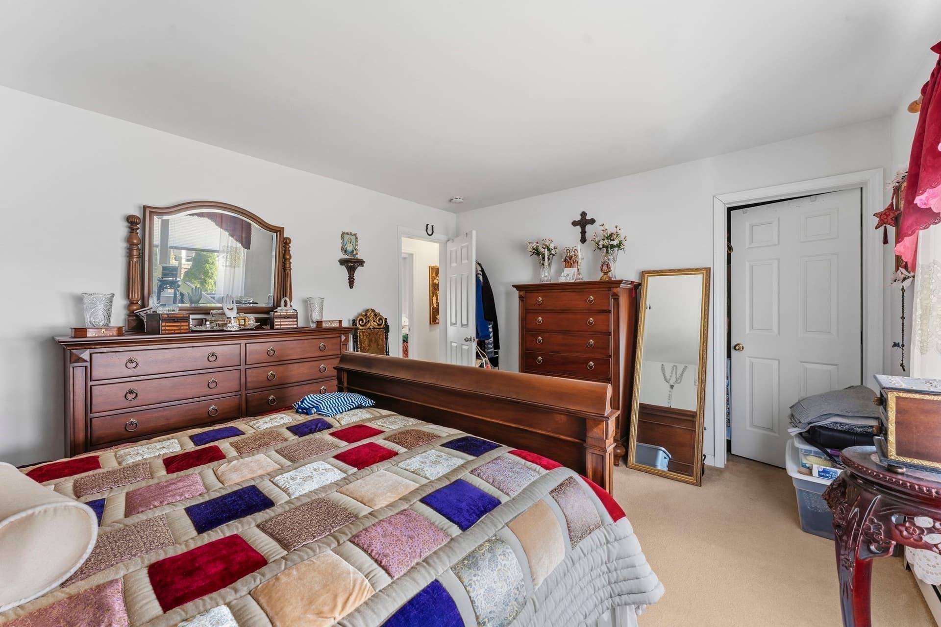 Single Family Residence at 123 Acushnet Av, New Bedford MA 02740, photo 19 of 42