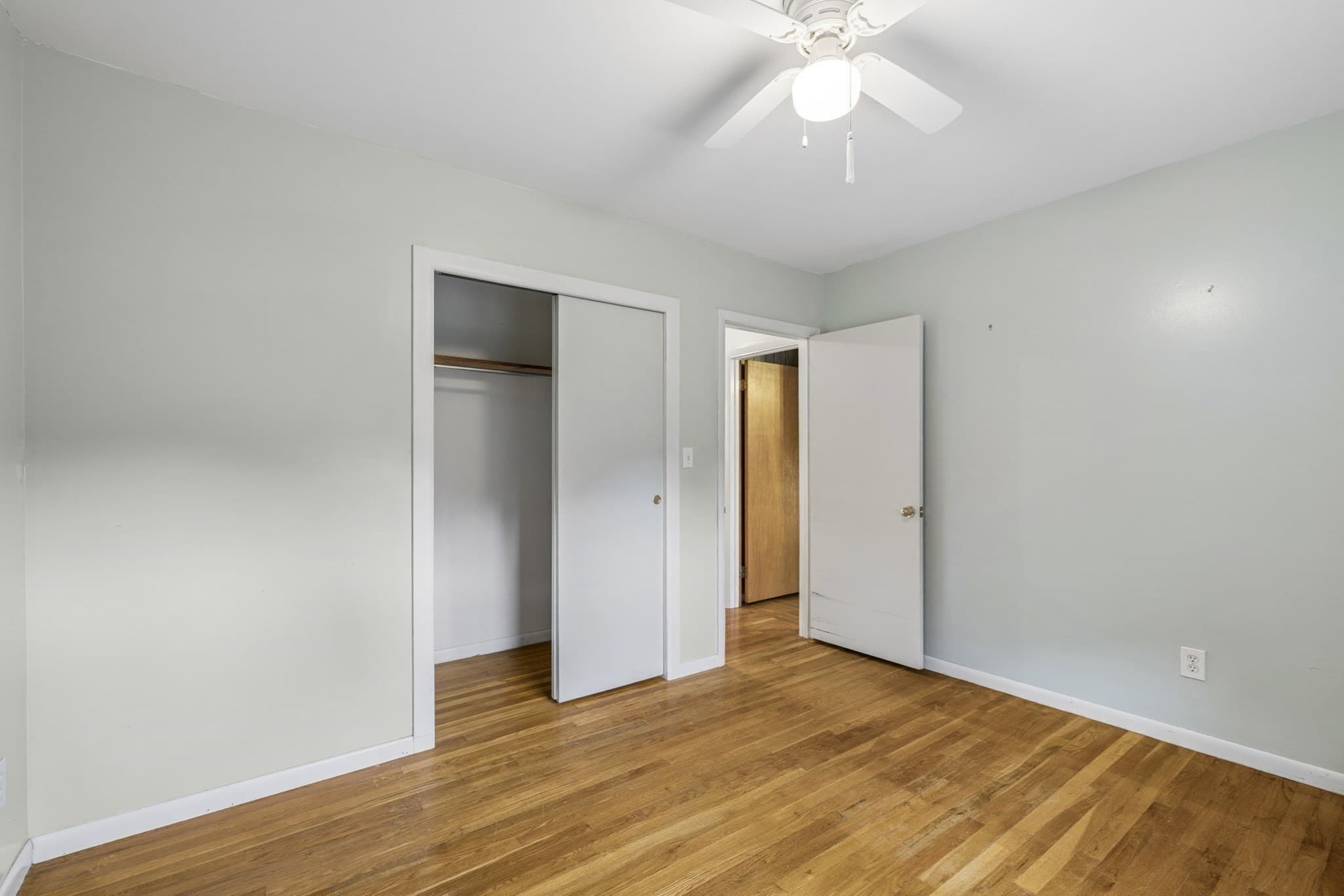 Single Family Residence at 30 Lee Rd, Dracut MA 01826, Dracut, photo 13 of 29