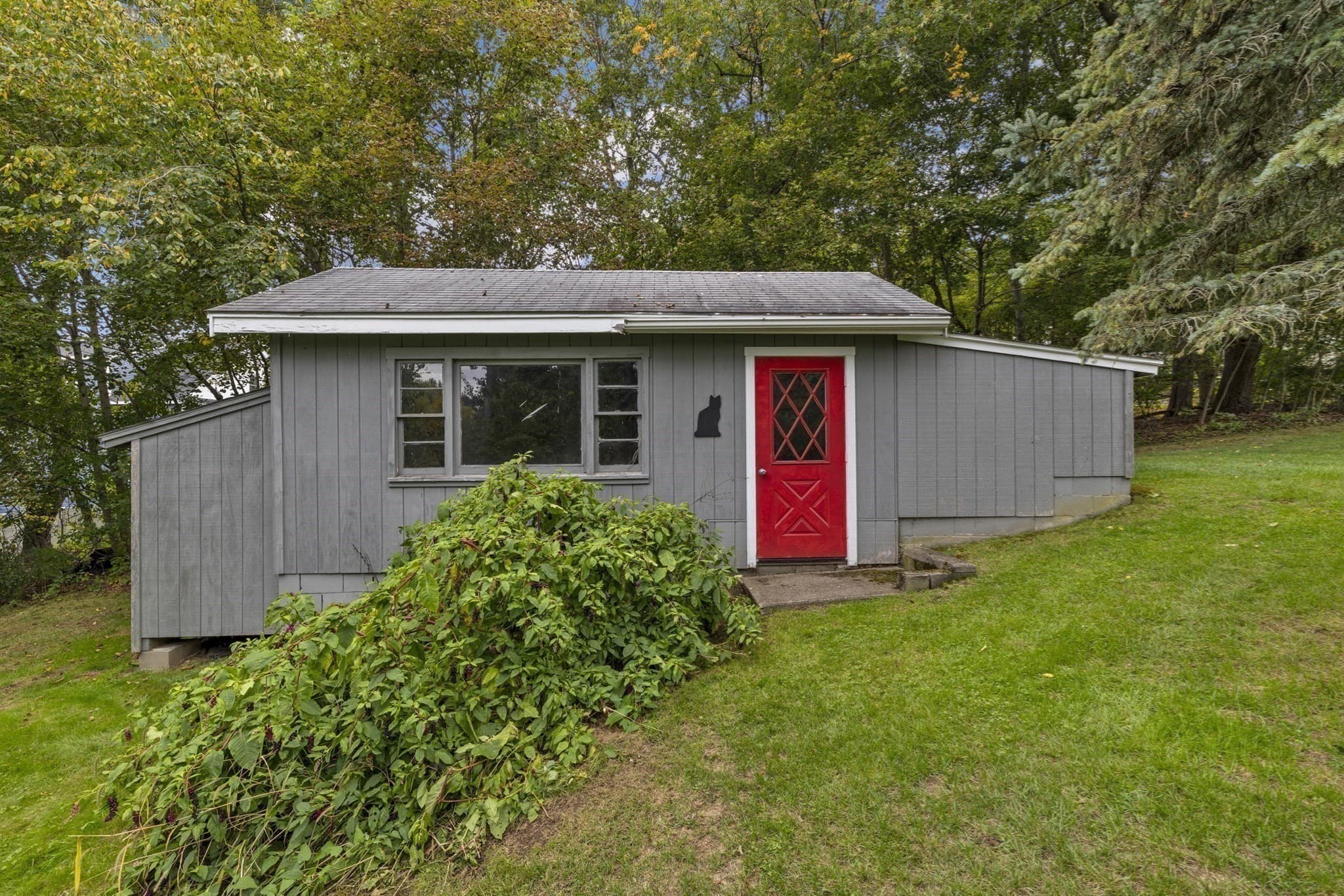 Single Family Residence at 30 Lee Rd, Dracut MA 01826, Dracut, photo 22 of 29