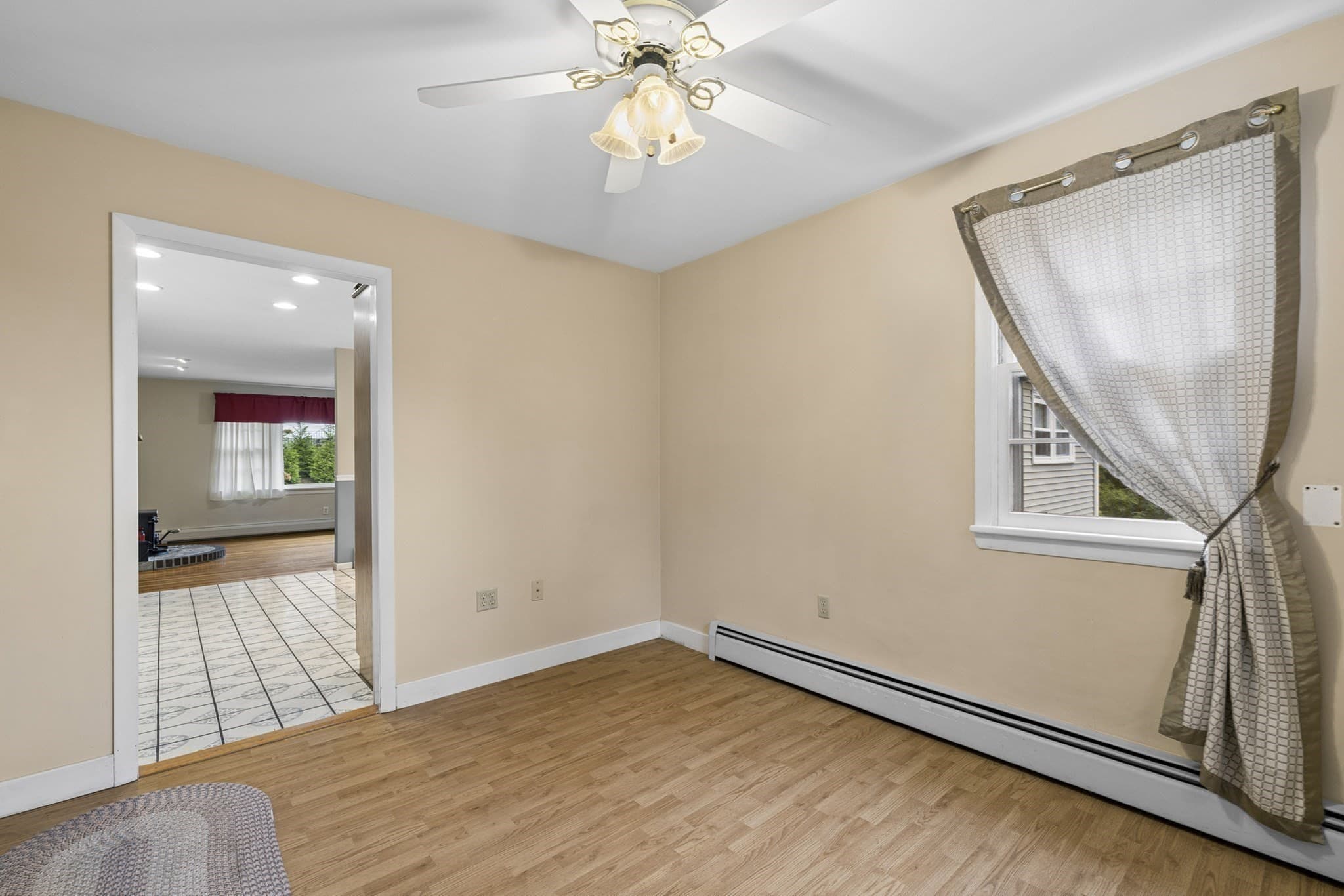 Single Family Residence at 30 Lee Rd, Dracut MA 01826, Dracut, photo 7 of 29
