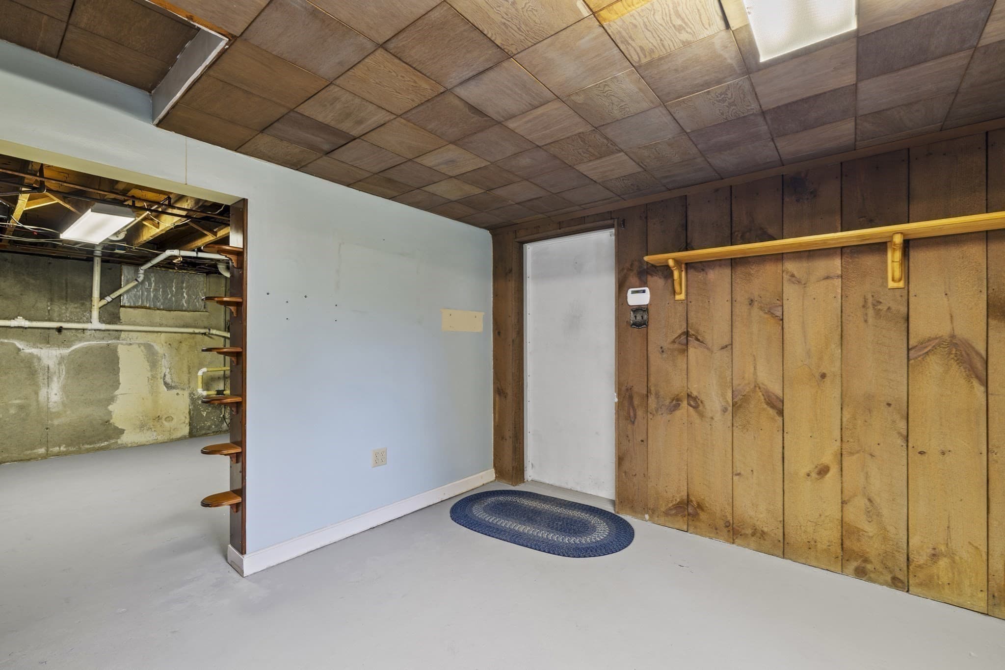 Single Family Residence at 30 Lee Rd, Dracut MA 01826, Dracut, photo 19 of 29
