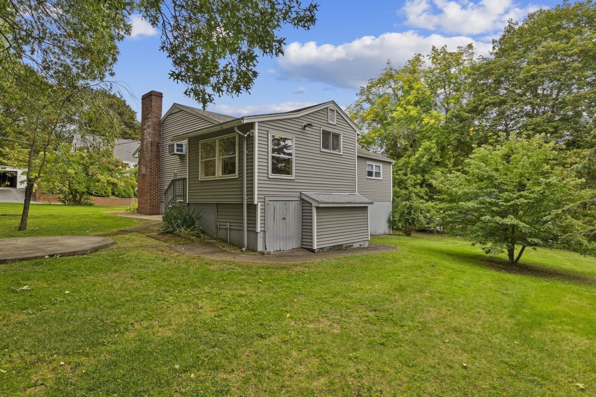 Single Family Residence at 30 Lee Rd, Dracut MA 01826, Dracut, photo 21 of 29