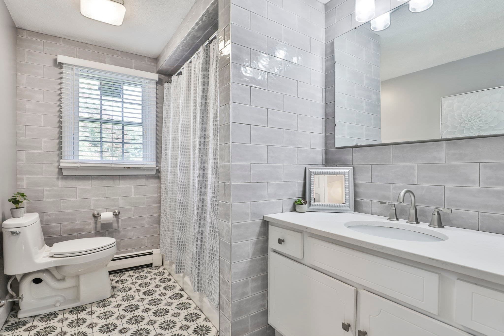 Single Family Residence at 25 Indian Rock Dr, Saugus MA 01906, Saugus, photo 18 of 42