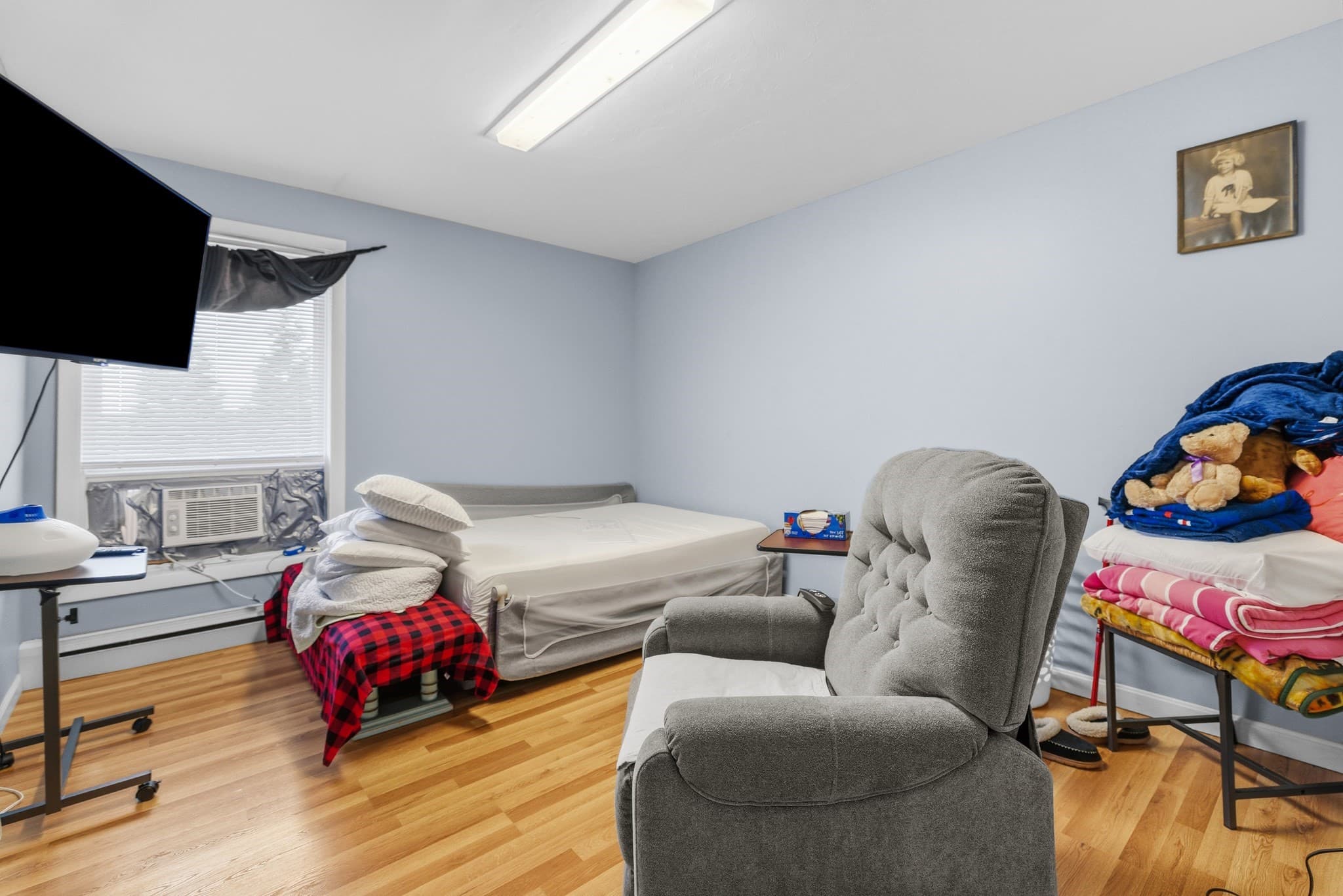 Single Family Residence at 612 Drift Rd, Westport MA 02790, Westport, photo 12 of 28