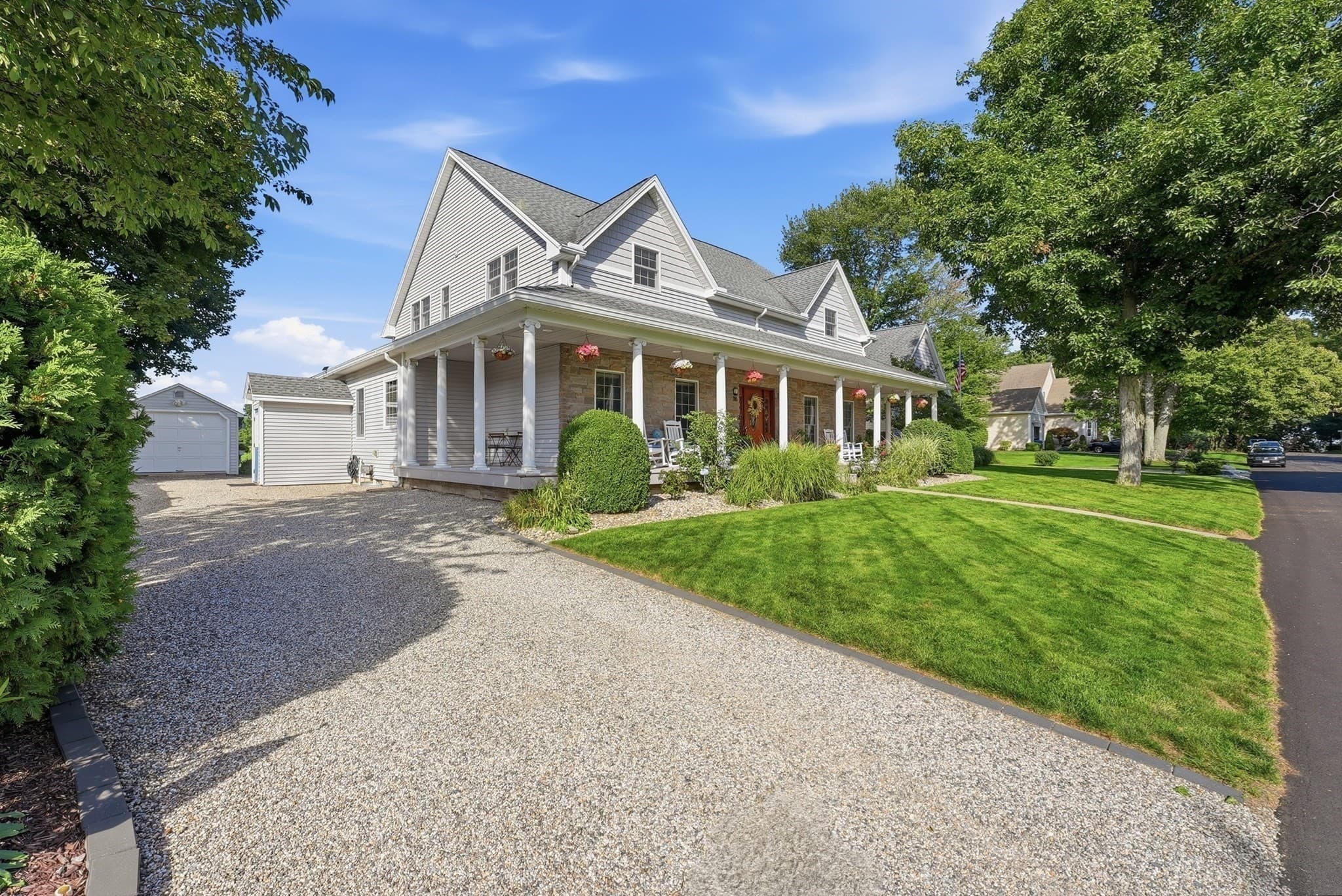 Single Family Residence at 116 Grandview Avenue, West Springfield MA 01089, West Springfield, photo 3 of 42