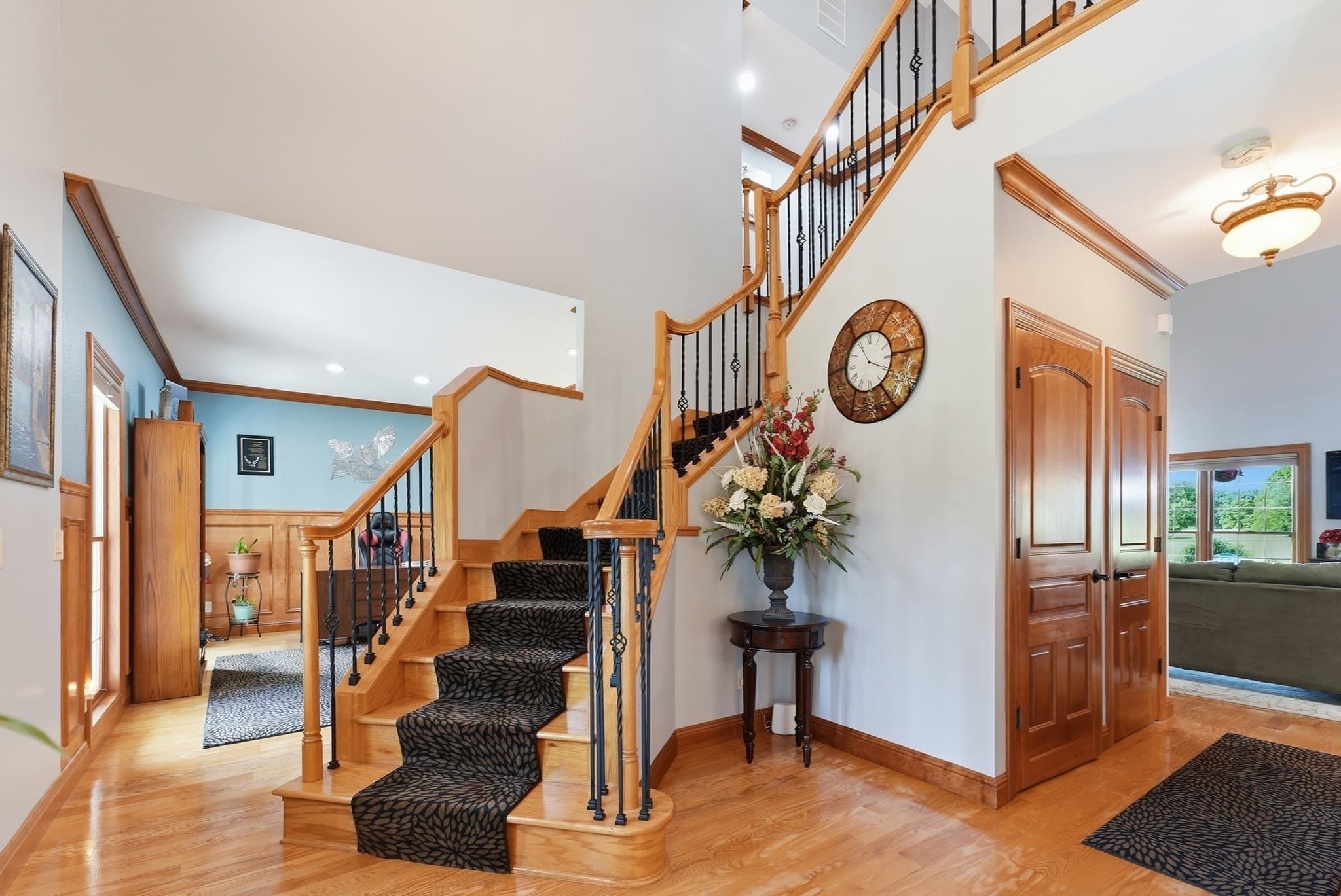 Single Family Residence at 116 Grandview Avenue, West Springfield MA 01089, West Springfield, photo 5 of 42
