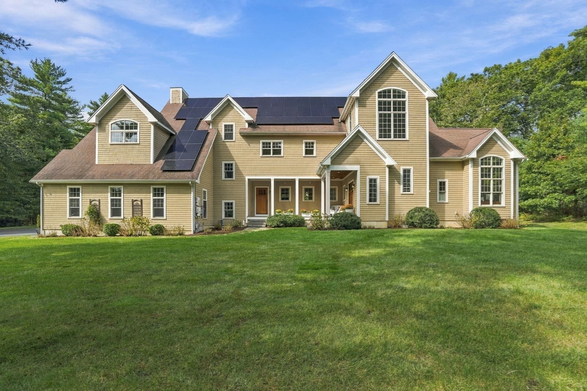 Single Family Residence at 20 Hillside Ln, Duxbury MA 02332, photo 38 of 42