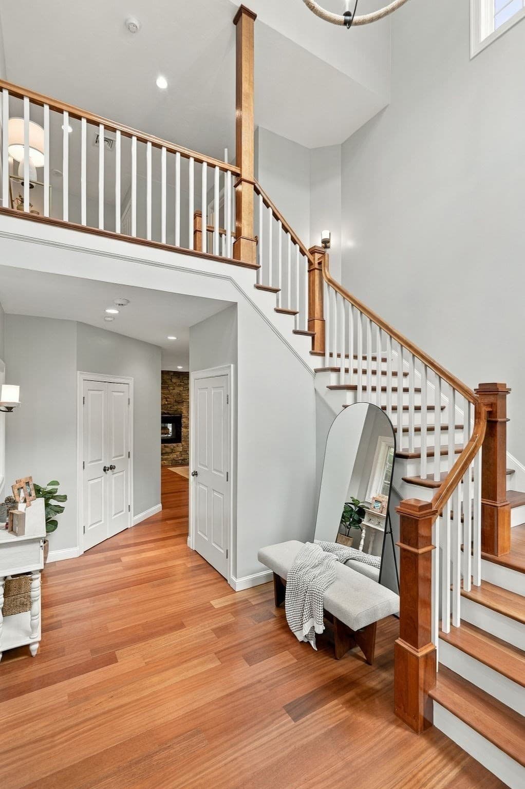 Single Family Residence at 20 Hillside Ln, Duxbury MA 02332, photo 4 of 42