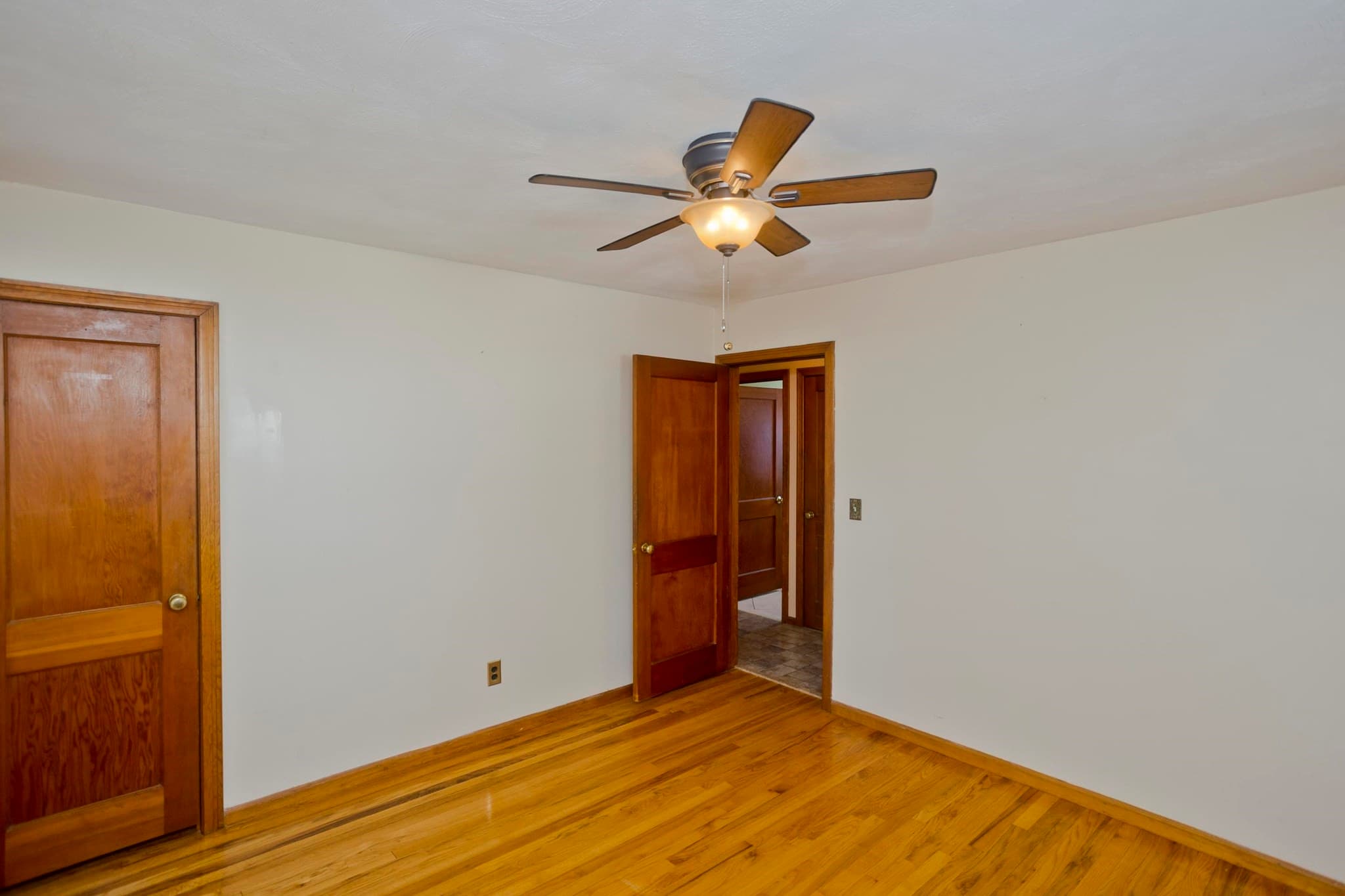 Single Family Residence at 29 Marguerite St, Chicopee MA 01020, Chicopee, photo 13 of 26