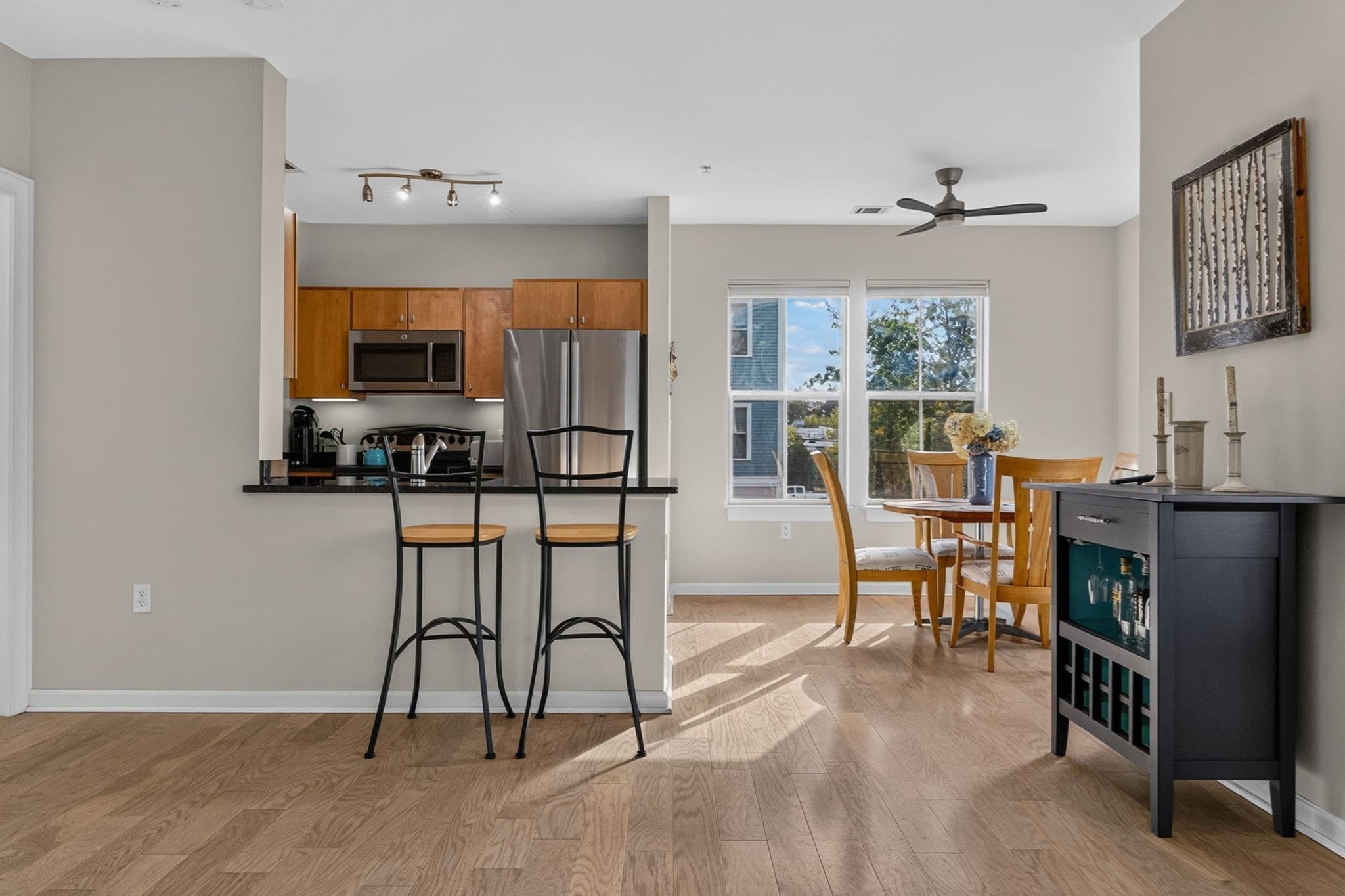 Condominium at 5 Repton Cir # 5213, Watertown MA 02472, Watertown, photo 6 of 34