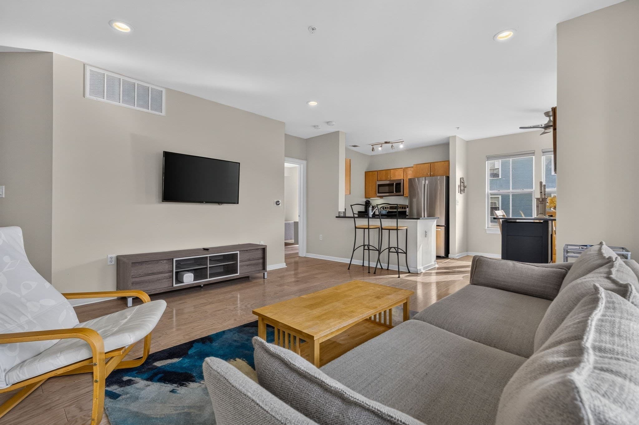 Condominium at 5 Repton Cir # 5213, Watertown MA 02472, Watertown, photo 3 of 34