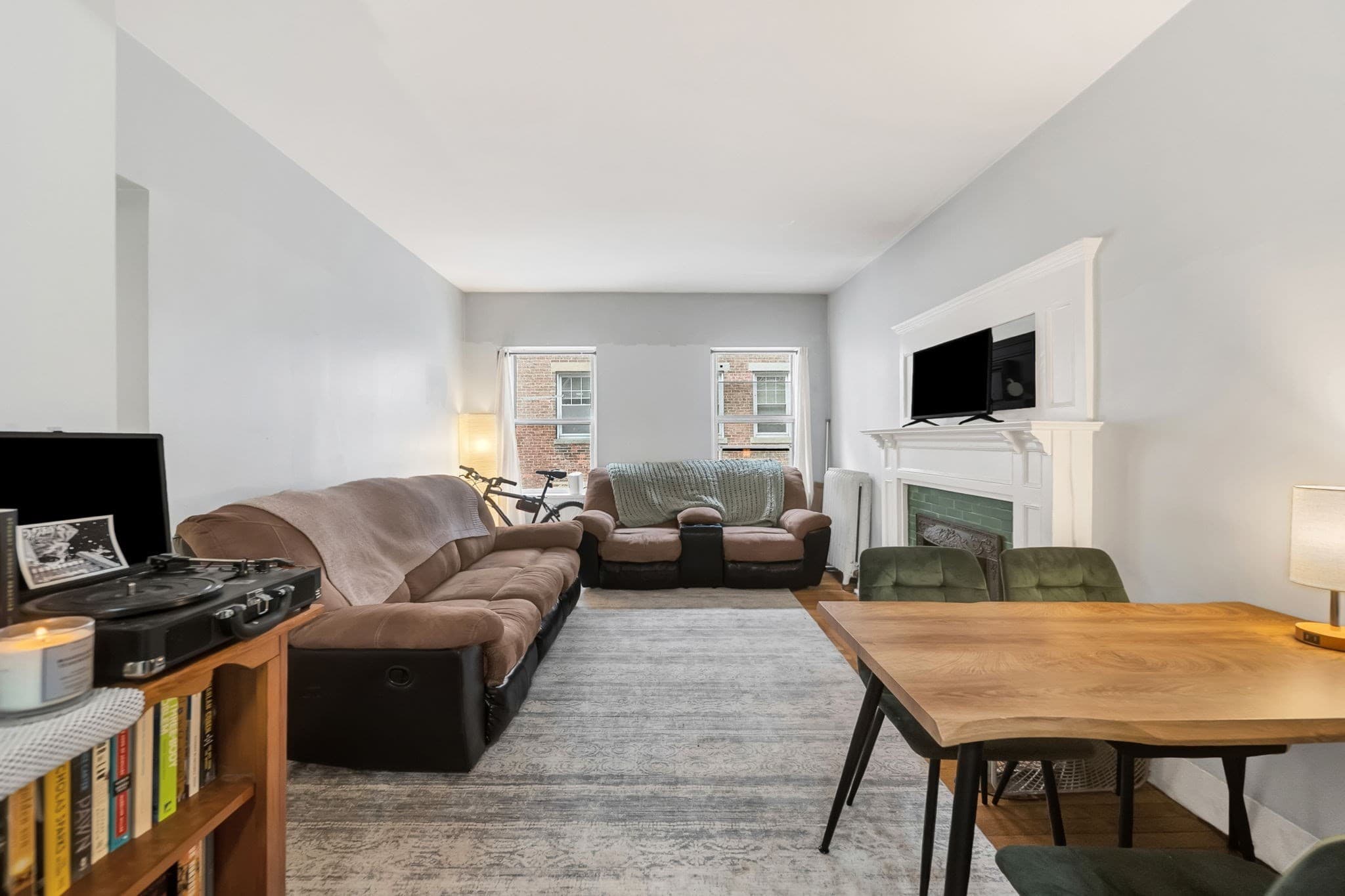 Condominium at 1307 Commonwealth Ave # 7, Boston MA 02134, Boston, photo 3 of 18