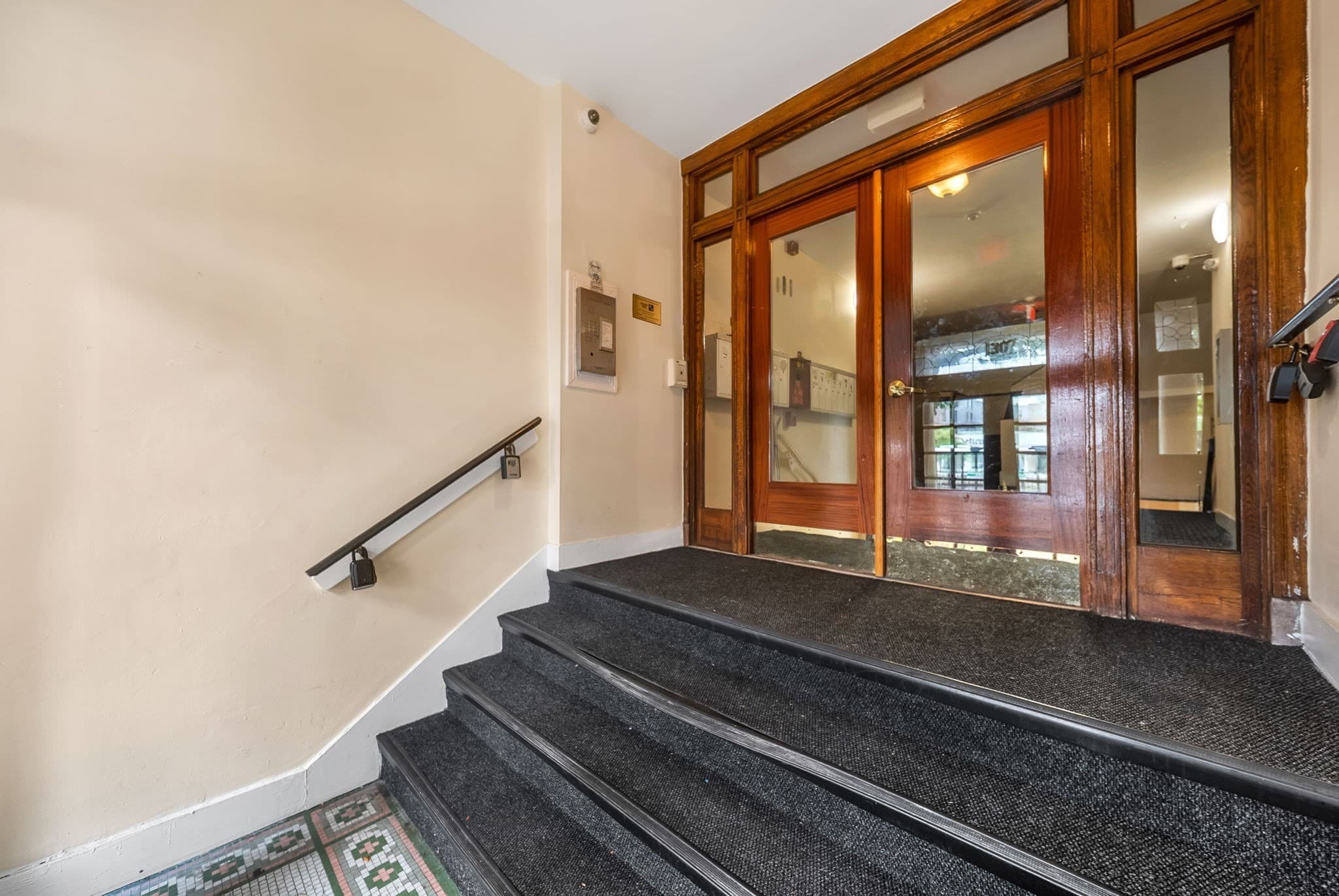 Condominium at 1307 Commonwealth Ave # 7, Boston MA 02134, Boston, photo 15 of 18