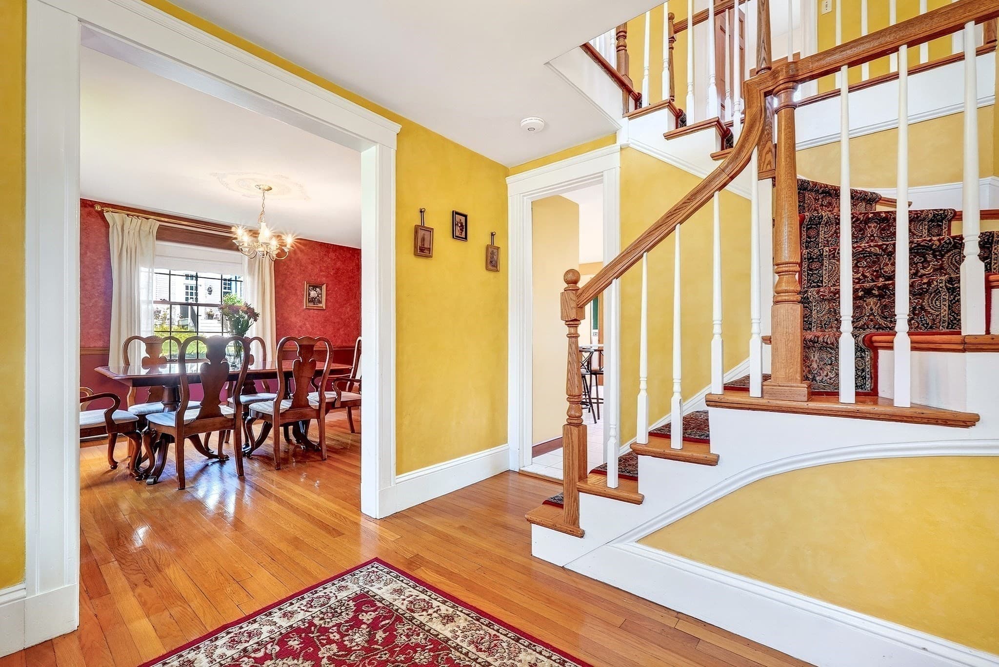 Single Family Residence at 21 Elm Street, Melrose MA 02176, Melrose, photo 7 of 42