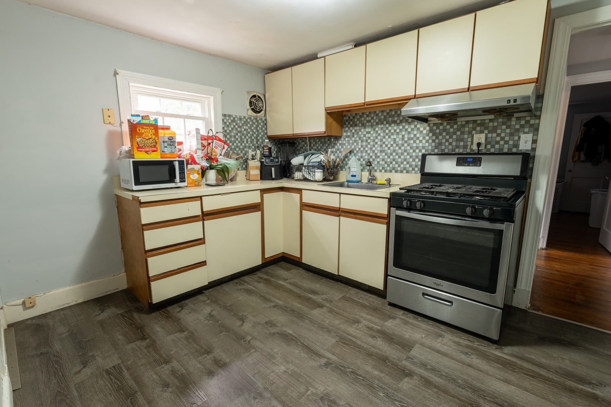 2 Family - 2 Units Up/Down at 715-717 Boylston St, Newton MA 02461, Newton, photo 12 of 29