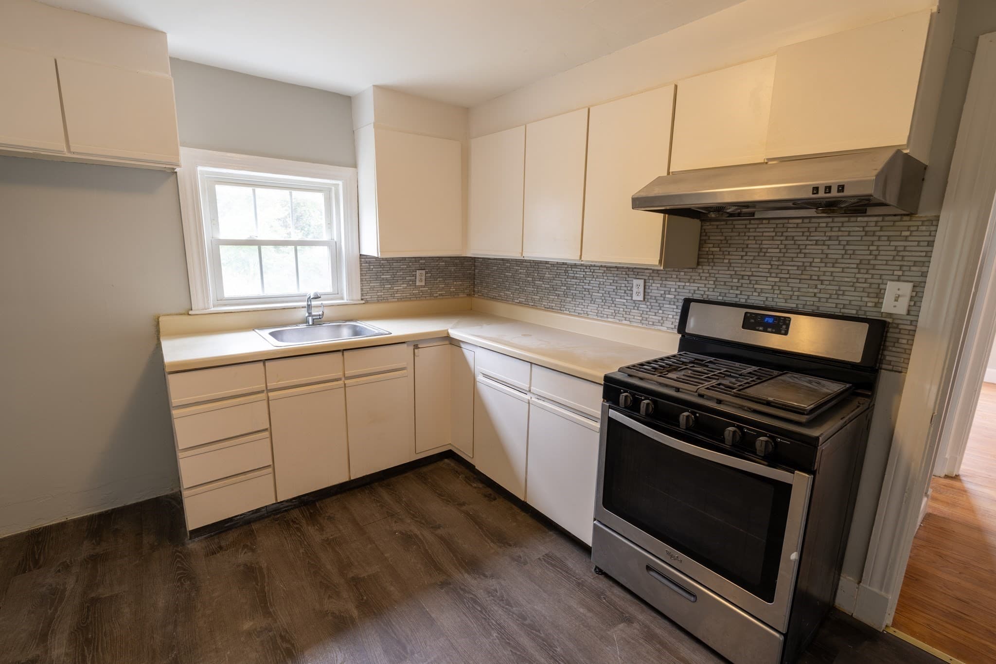 2 Family - 2 Units Up/Down at 715-717 Boylston St, Newton MA 02461, Newton, photo 5 of 29