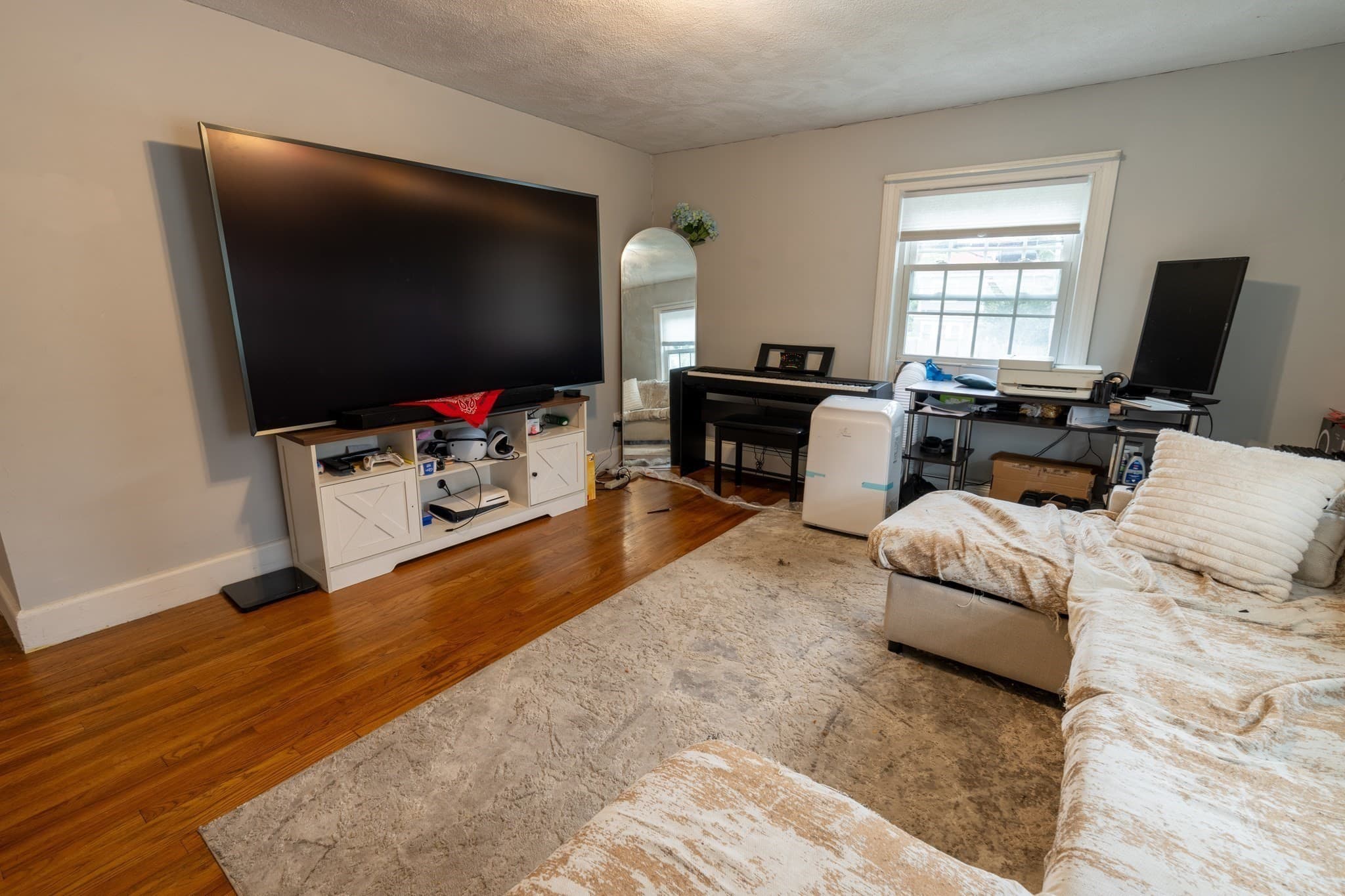 2 Family - 2 Units Up/Down at 715-717 Boylston St, Newton MA 02461, Newton, photo 15 of 29