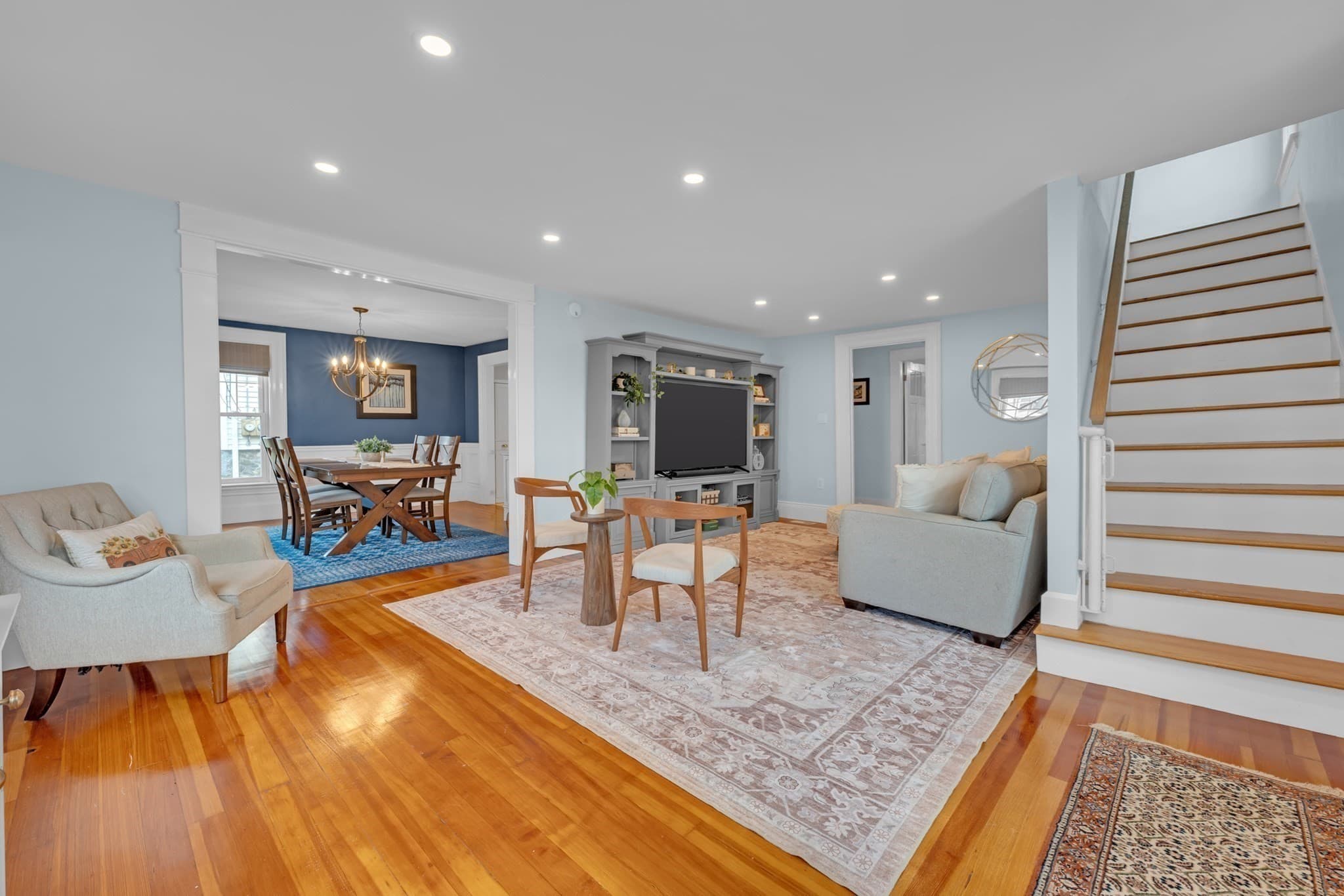 Single Family Residence at 18 Sturgis St, Woburn MA 01801, Woburn, photo 6 of 39